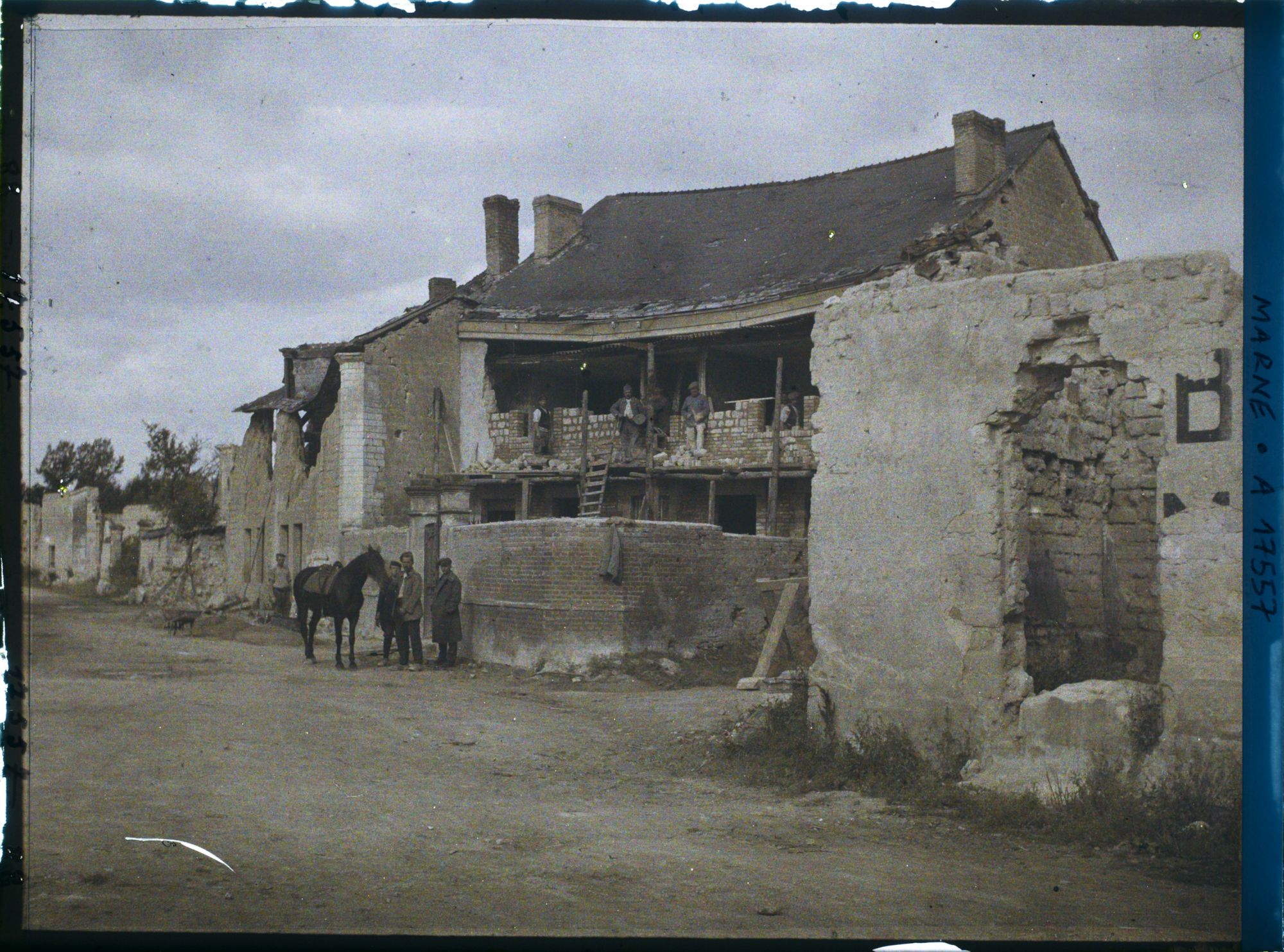 Image représentant France, Epoye, La Mairie en reconstruction