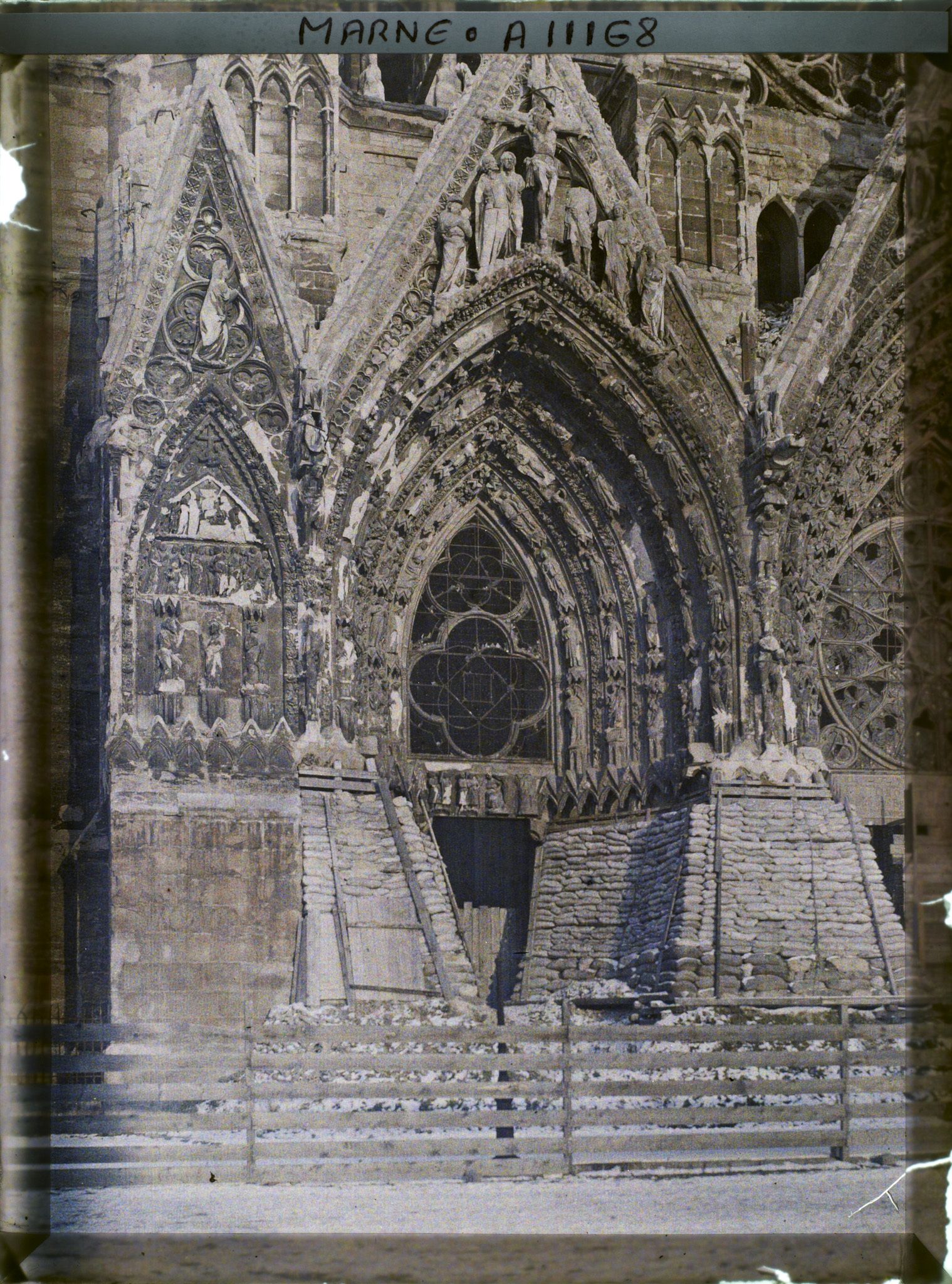 Image représentant Partie consacrée à la passion du Christ, façade Ouest de la cathédrale Notre-Dame