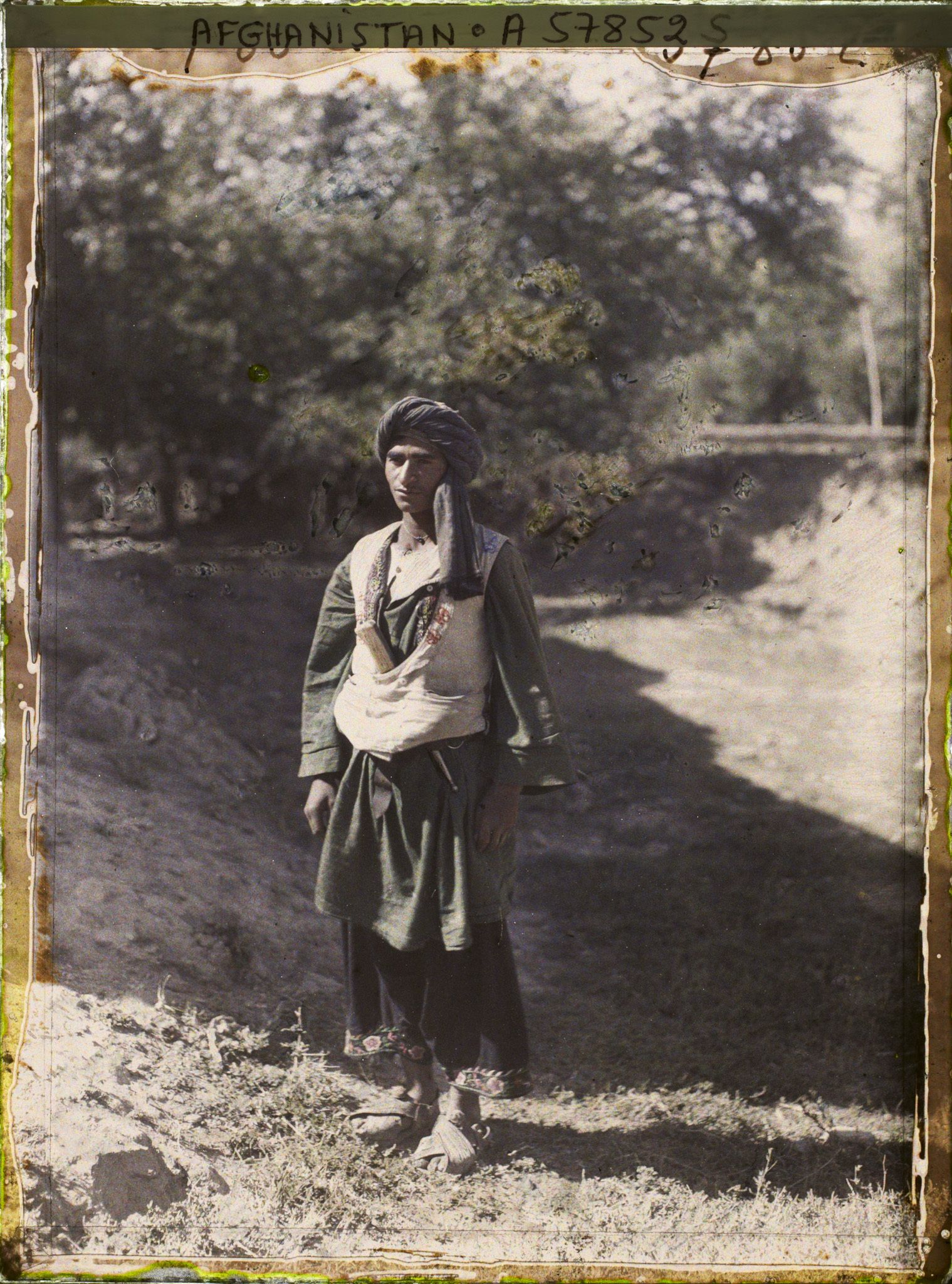 Image représentant Un membre de l'ethnie Tadjik