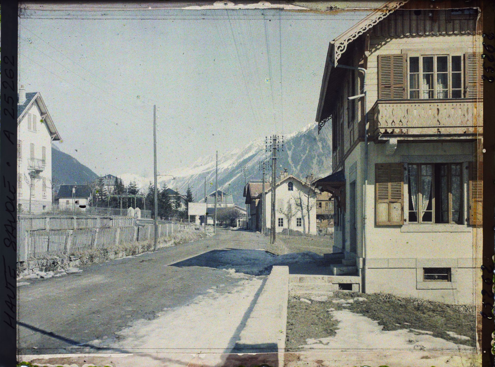 Image représentant Chamonix, Vallée de Chamonix, Entrée Sud du Village de Chamonix