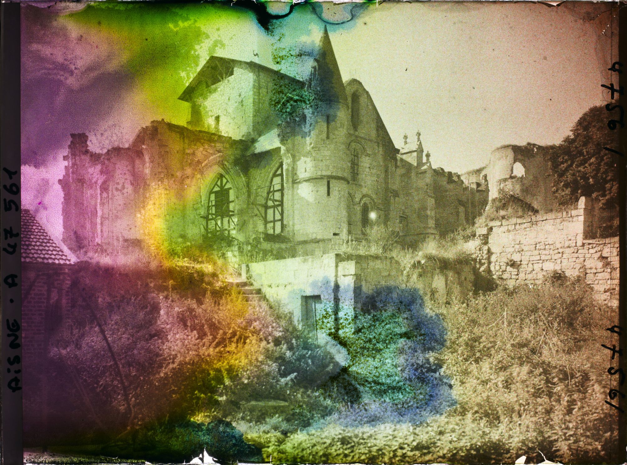 Image représentant France, Amblény, Ruines de l'Eglise (Nord-Est)