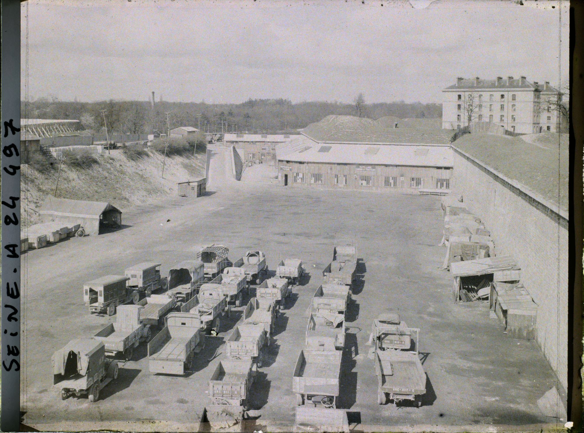 Image représentant La démolition des fortifications à la porte d'Auteuil ?