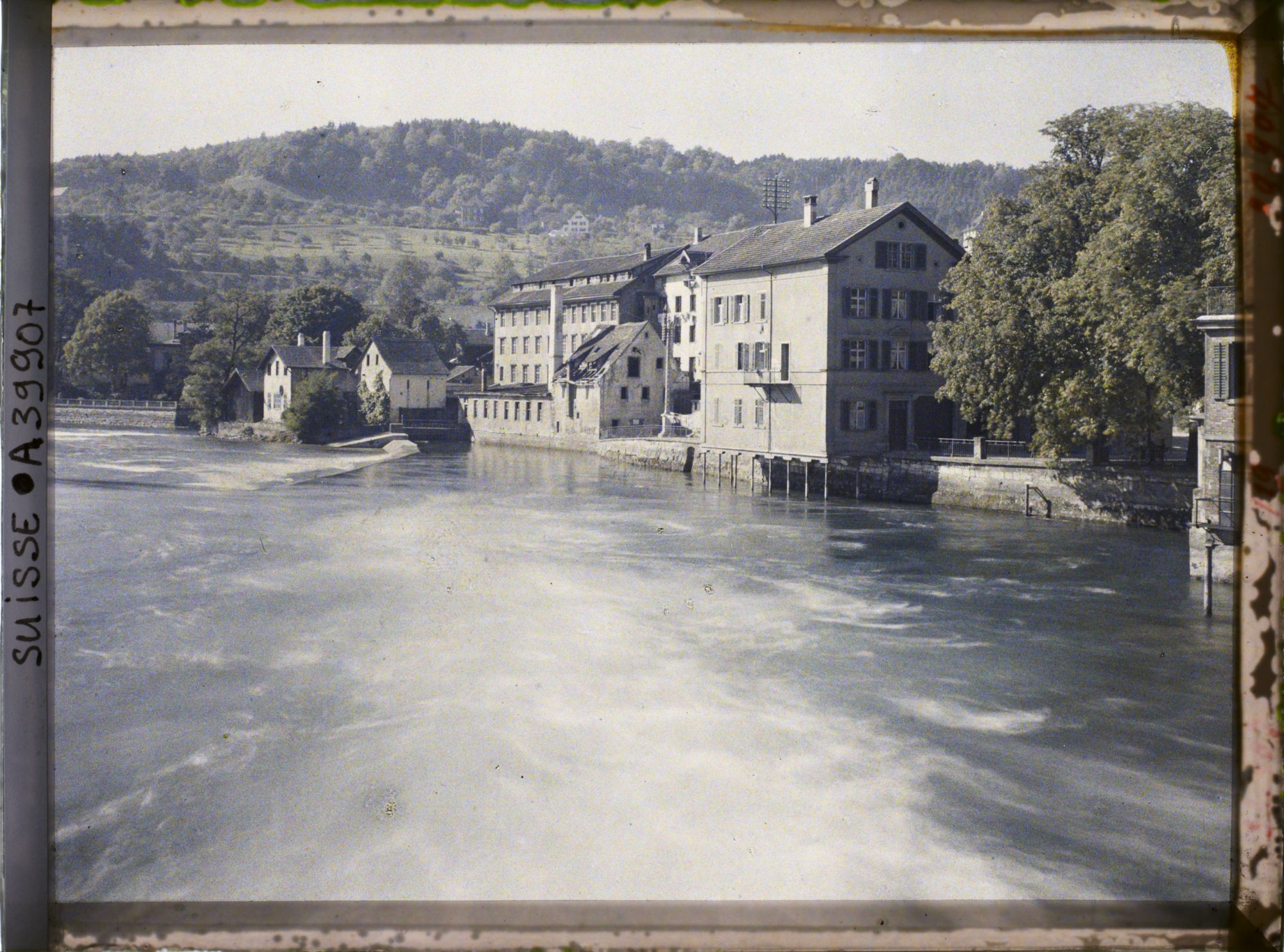 Image représentant Les rapides du Rhin en aval de Schaffhouse
