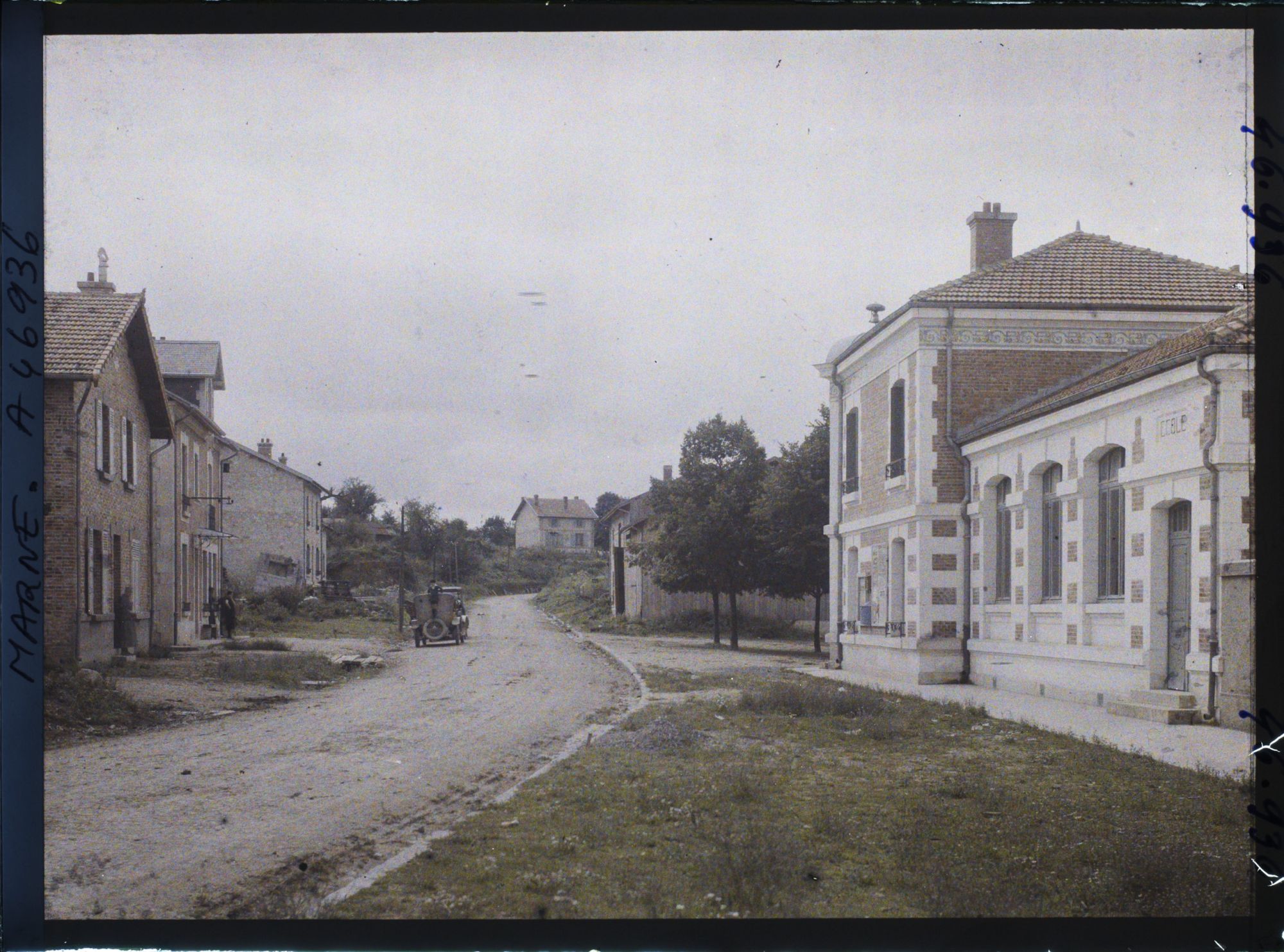 Image représentant France, Binarville Marne (210 h), Grande Rue