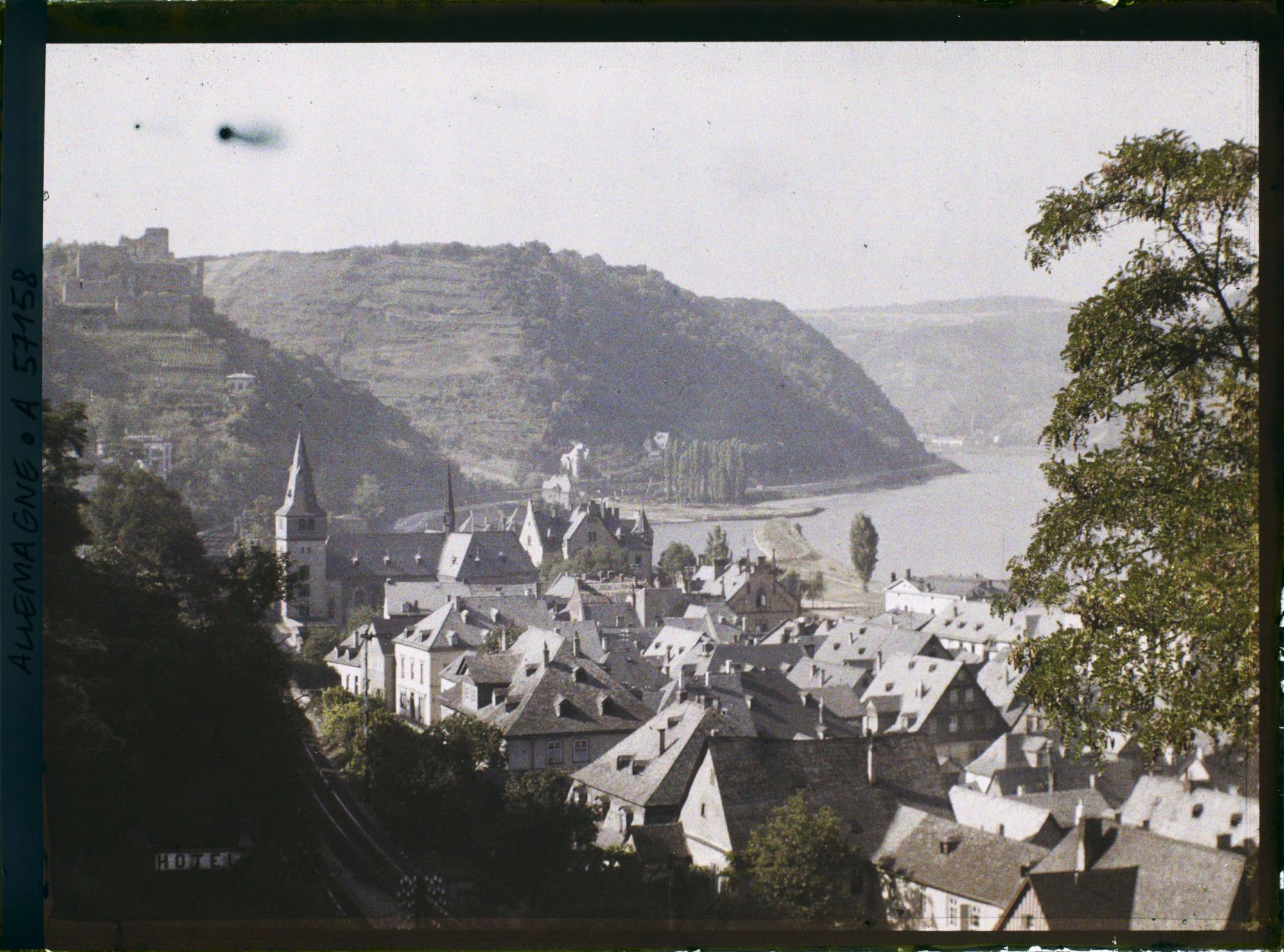Image représentant Bords du Rhin, St Goard, St Goard Ville Vues diverses