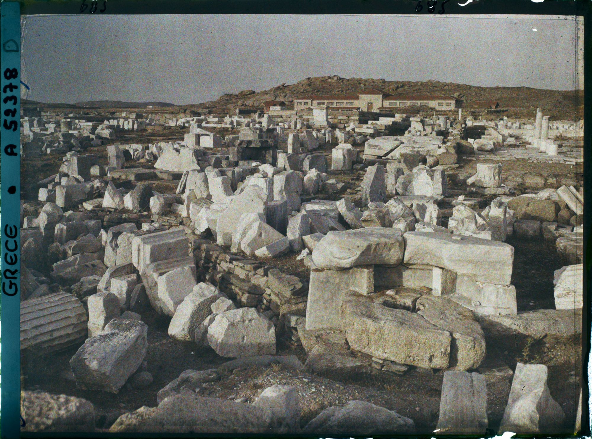 Image représentant Fondations du Palmier de Bronze Offert par Nicias vers 425 (av. J.C.)