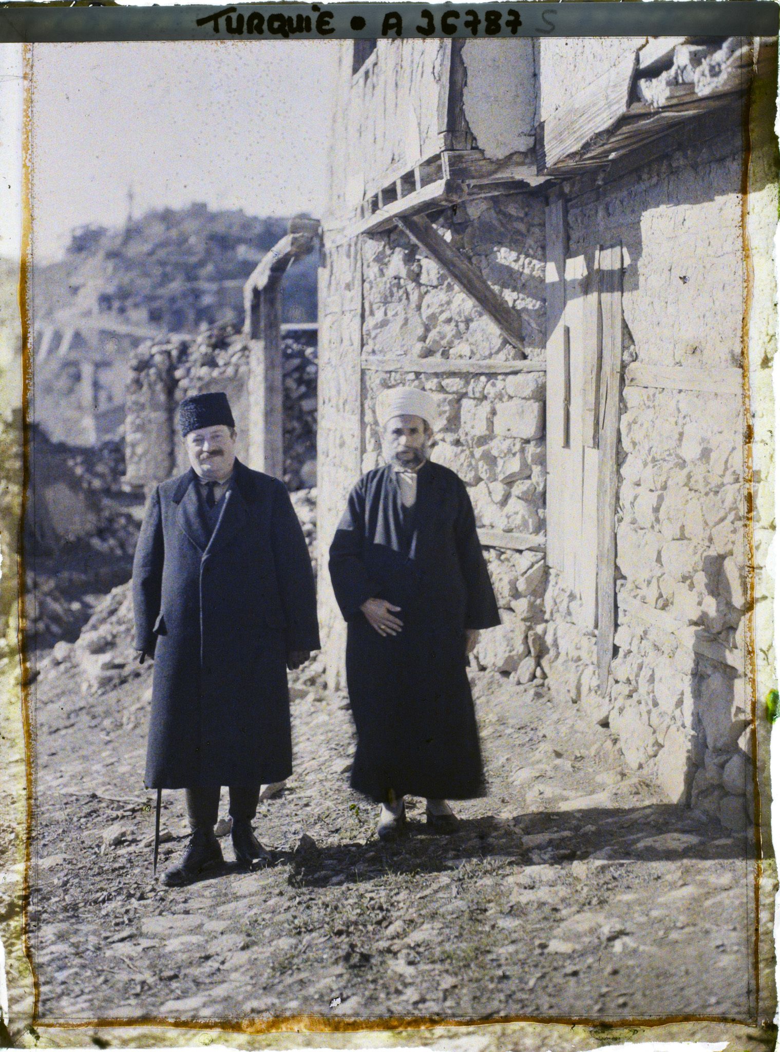Image représentant Turquie, Biledjik, Gouverneur Adil Bey Mufti, Arrif Effendi