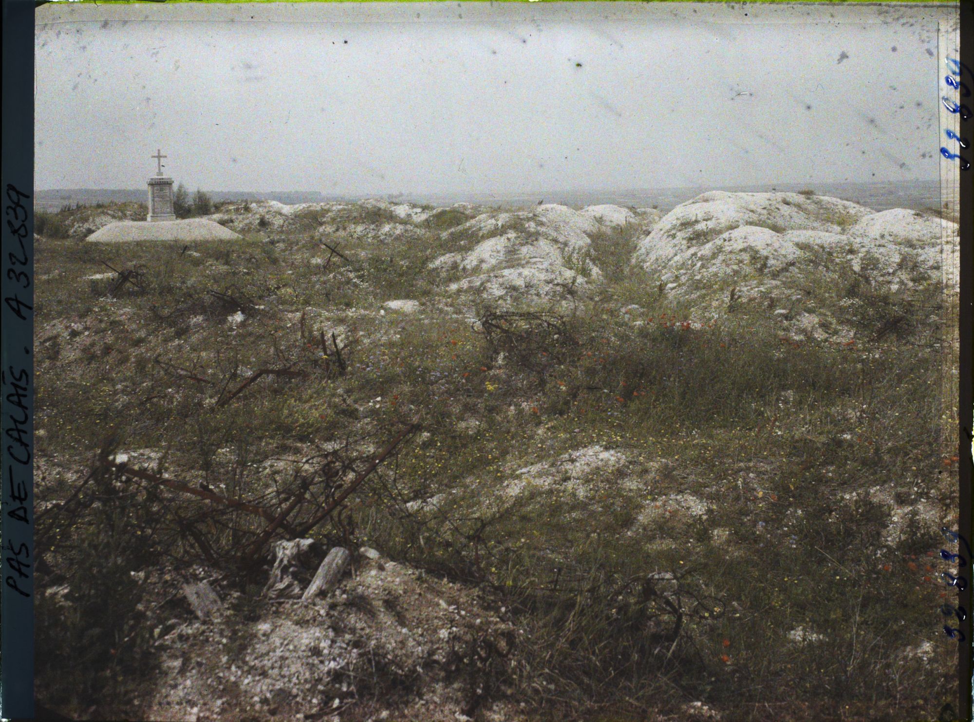 Image représentant France, Givenchy en Goelle, Aspect de la cote 119 prise de la Crête