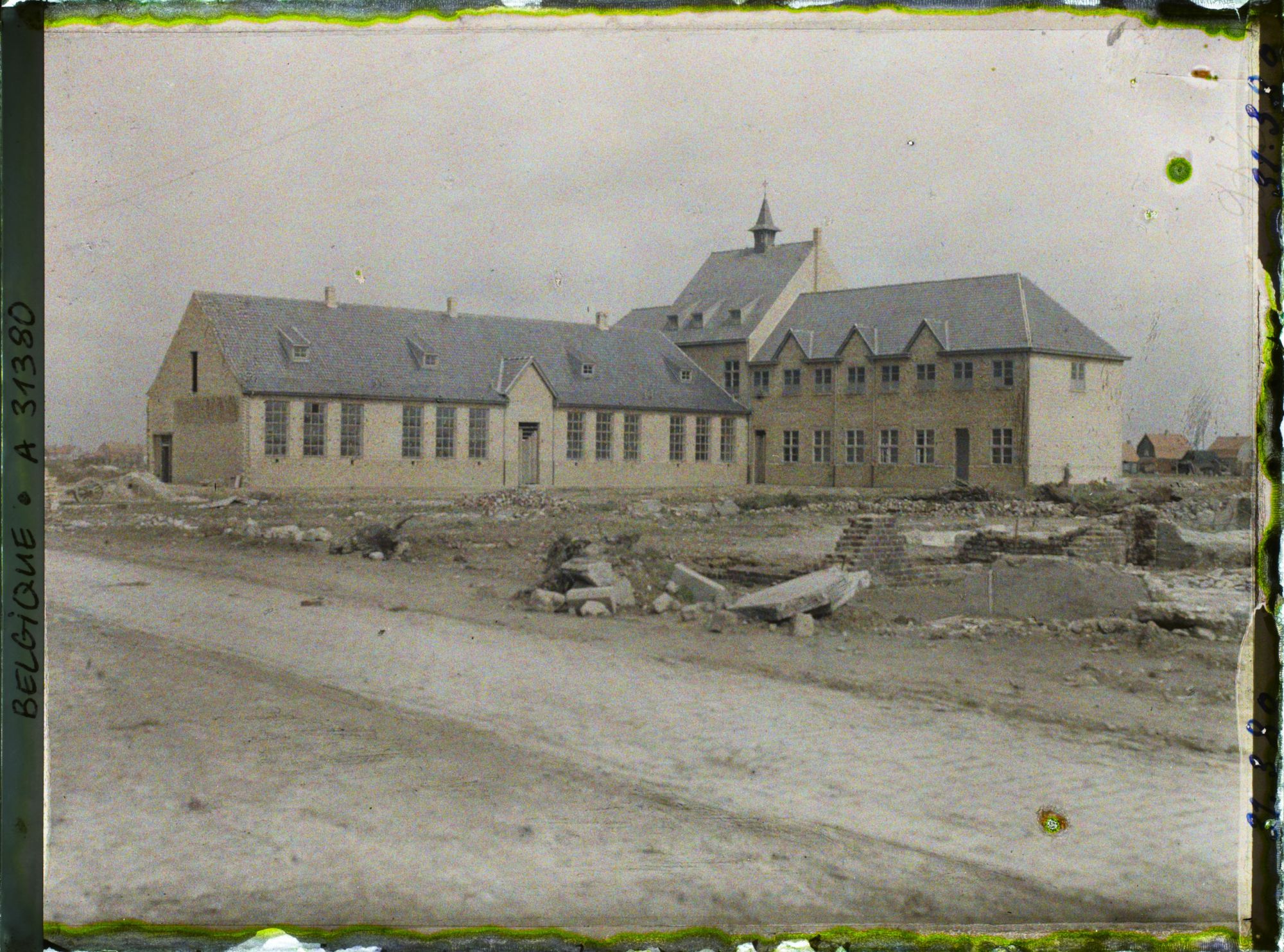 Image représentant Belgique, Langemarck, Ecole des frères