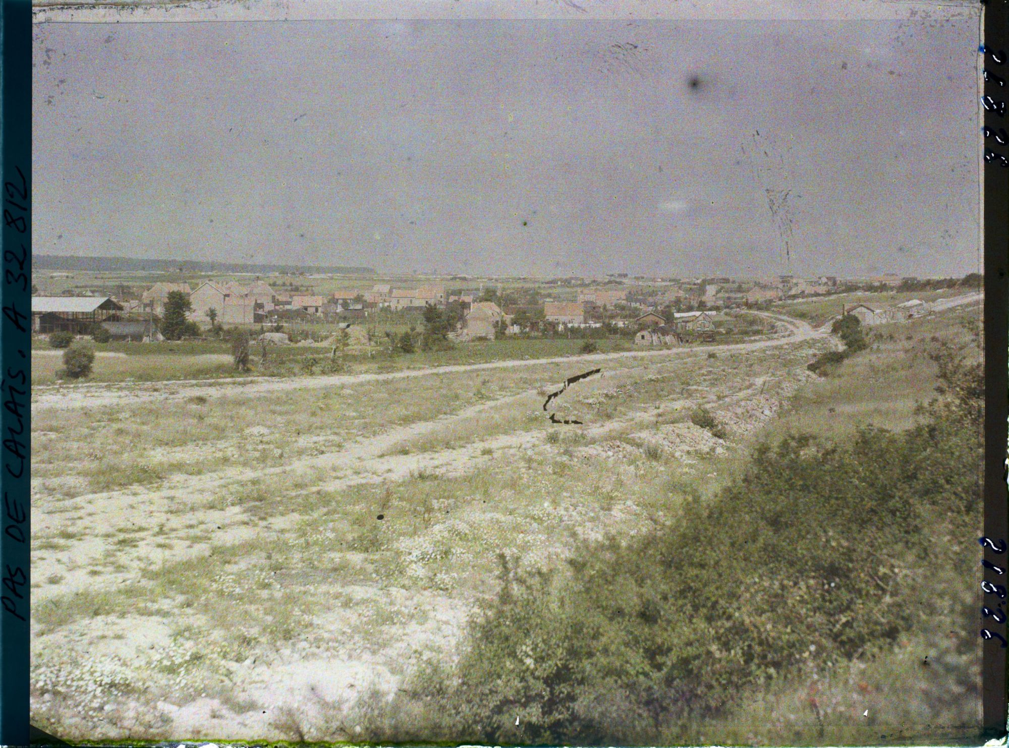 Image représentant France, Angres, Vue Générale du Village vers le Nord Est