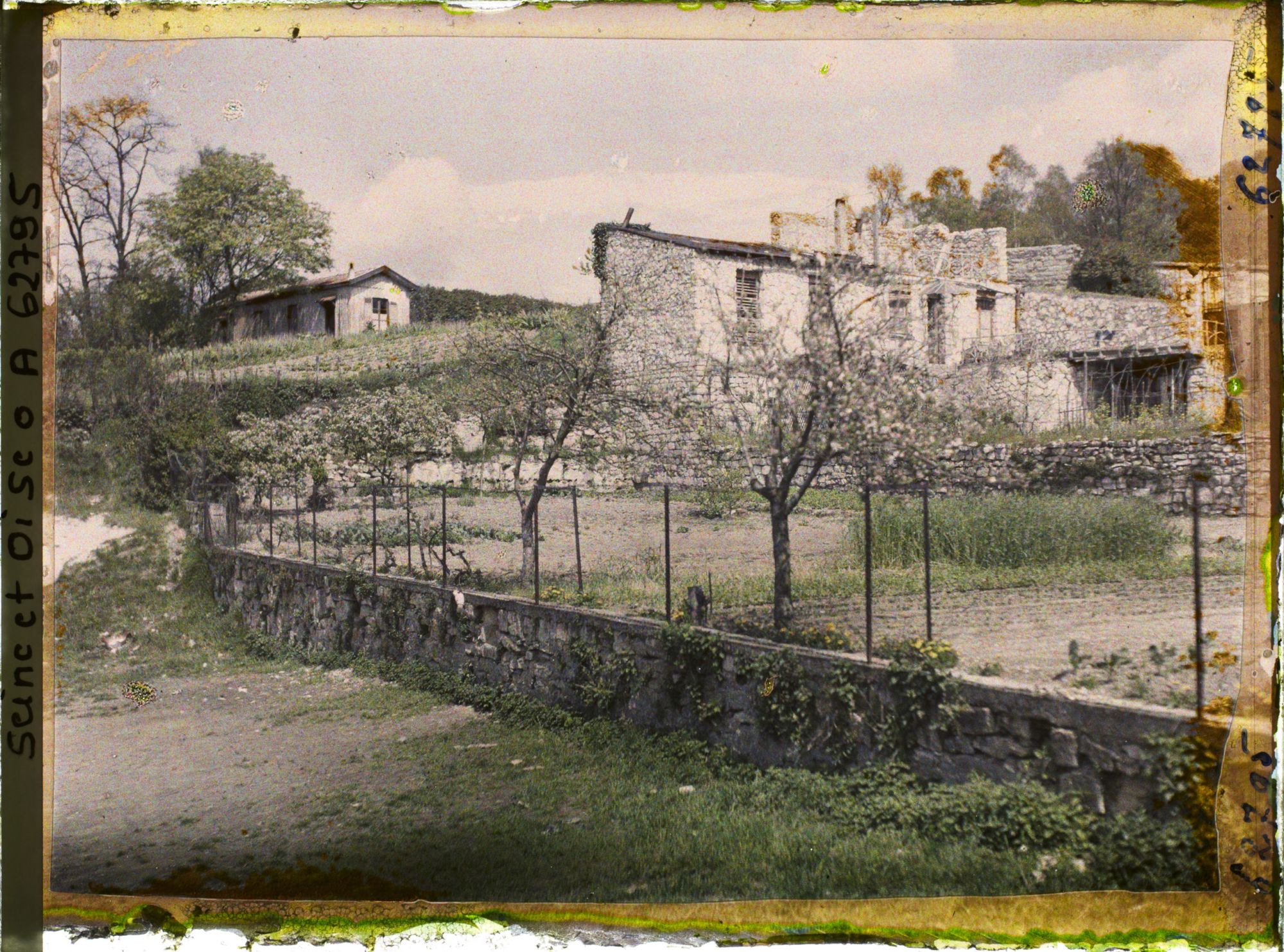 Image représentant Ile de France, Méry-s/ Oise, Jardins et maisons