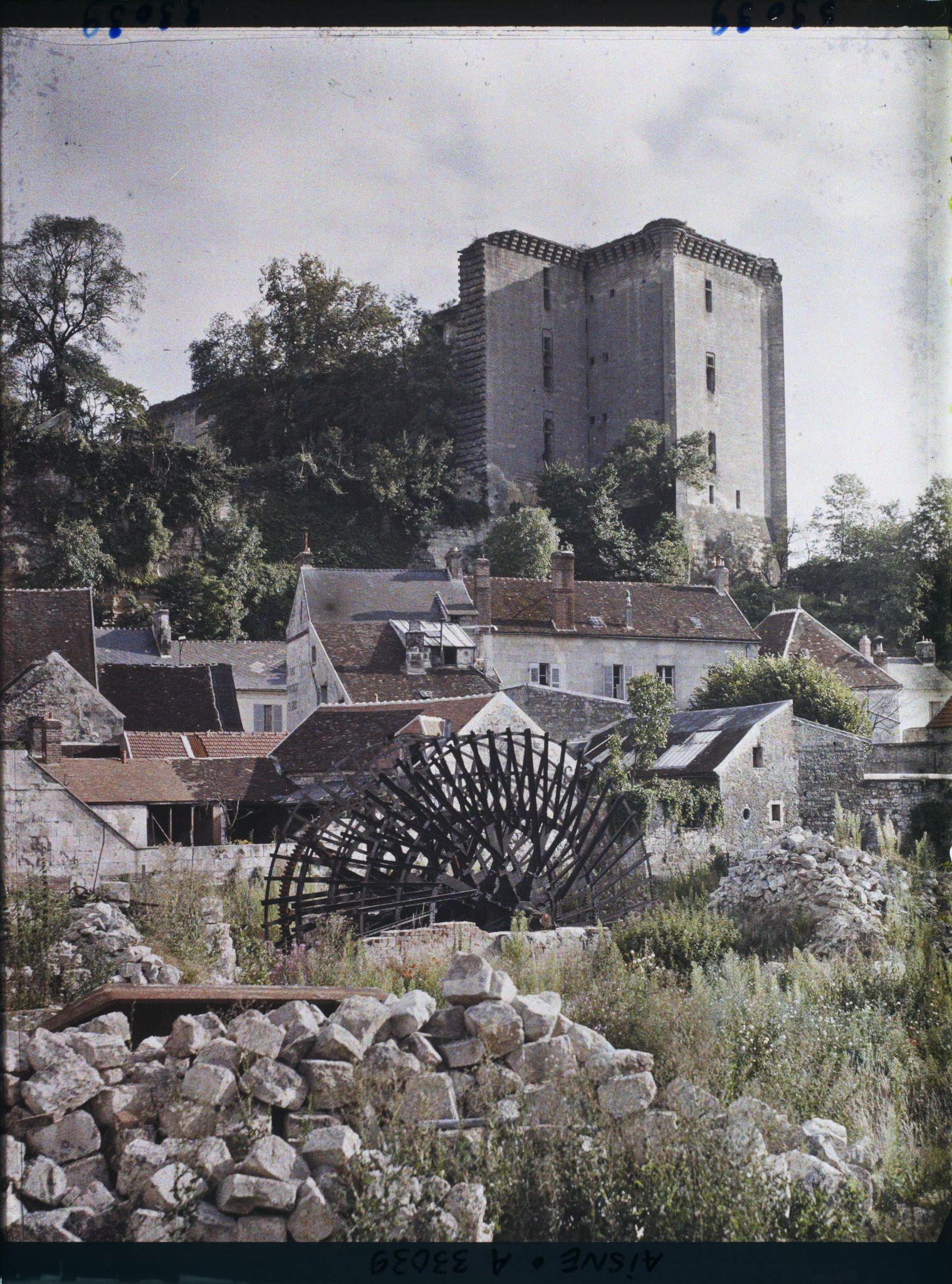 Image représentant France, La Ferte Milon, Ruines et Château