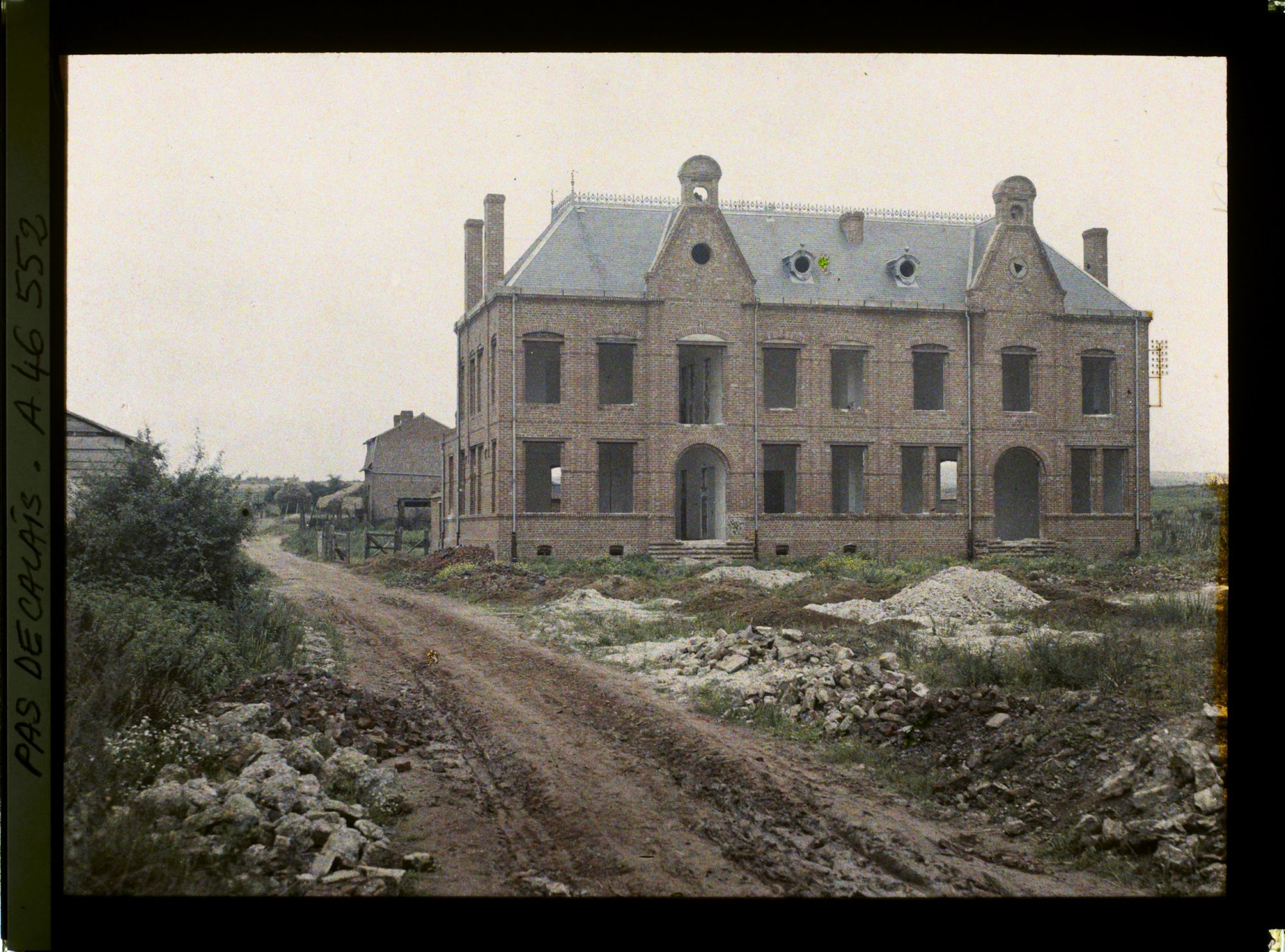 Image représentant France, Angres, Nouvelle Mairie