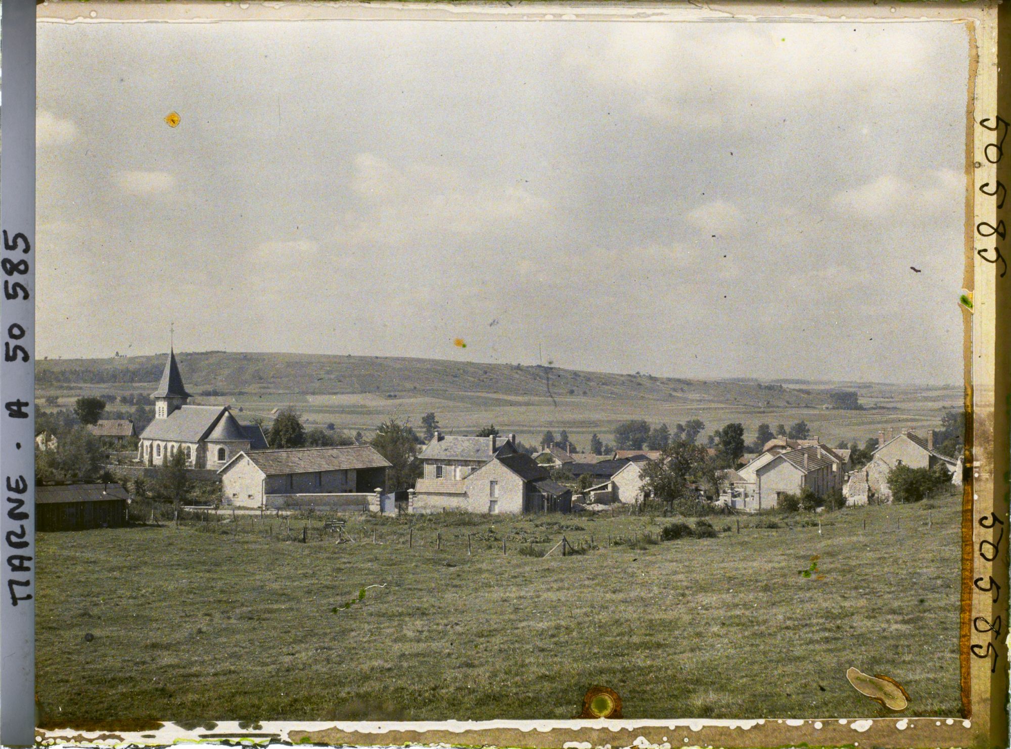 Image représentant France, Bligny, Vue Générale de Bligny