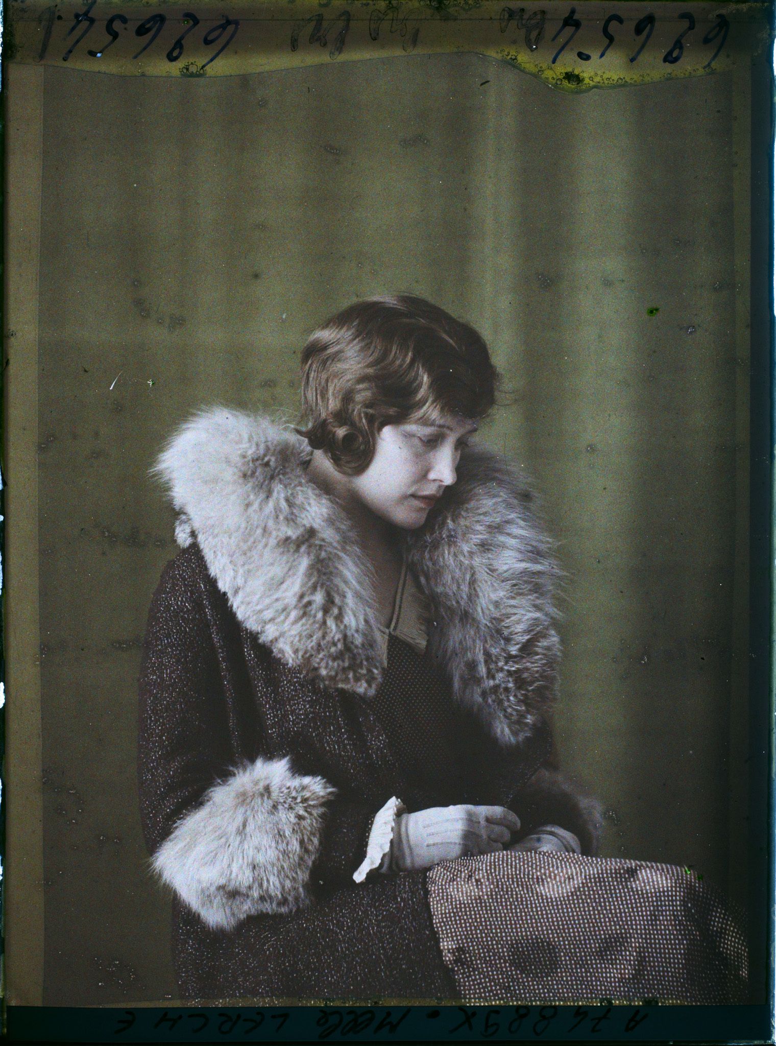 Image représentant https://musee-albert-kahn.s-museum.fr/home/NWQ2OTAwYzNmYjZlZTk1ZWQwODJmMjY4L2dlbmVyaWMtbm90aWNlLXRhYi9hdXRob3JpdHkvNjE3YTc5ZjVjZjhiODk2OGIzMzM3ZDIx/5d6900c3fb6ee95ed082f268/generic-notice-tab/authority/617a79ebcf8b8968b3337254 Mademoiselle Lerche