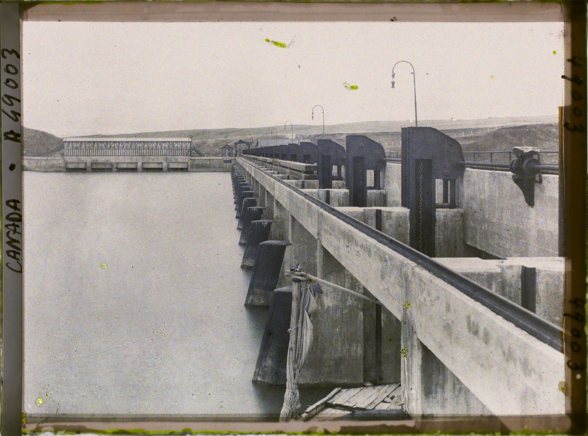 Image représentant Canada, Bassano, Barrage de la Bosse - Une vue s/ les Ecluses
