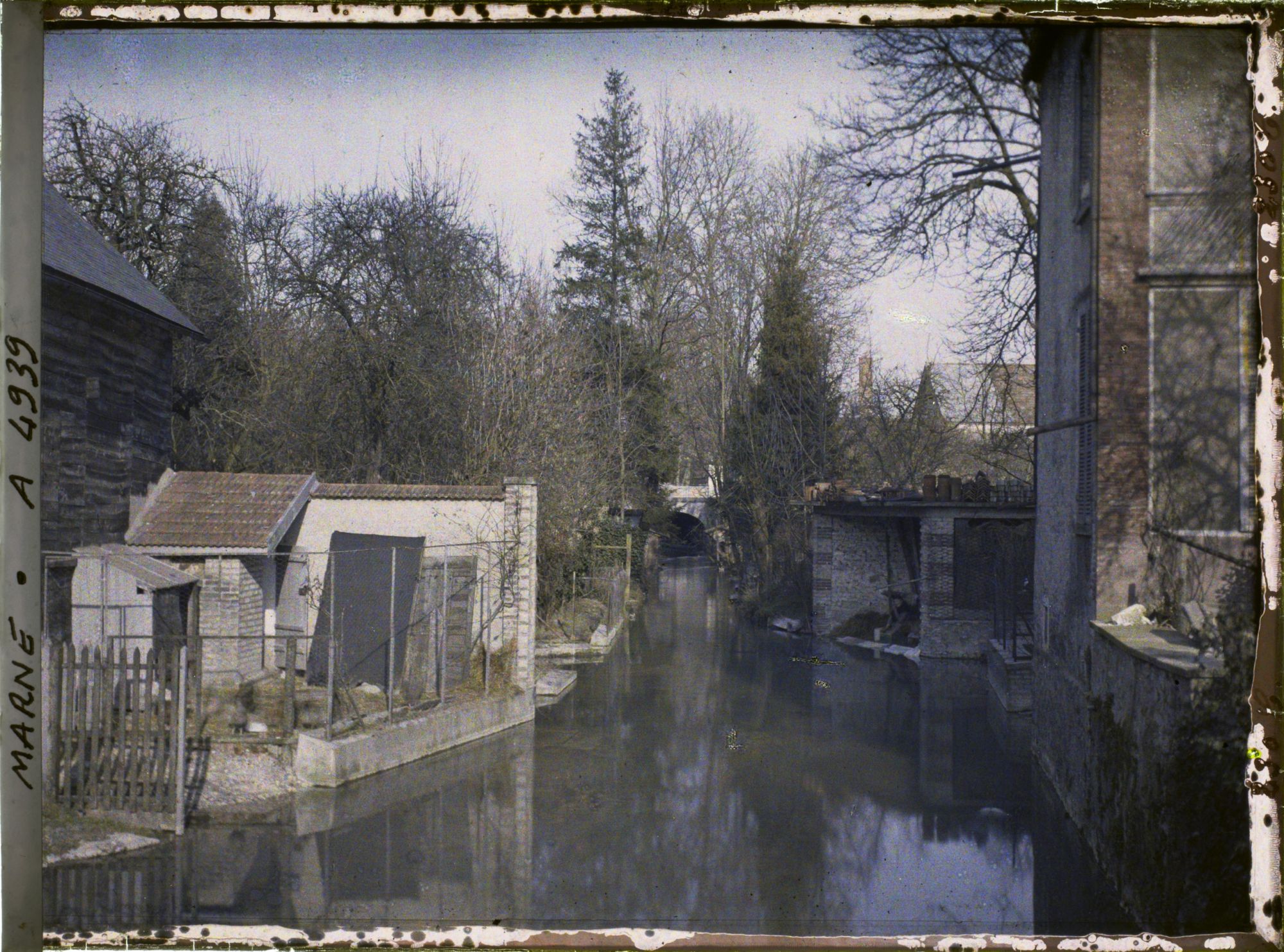 Image représentant La Somme-Soude ou la Superbe traversant la Fère-Champenoise