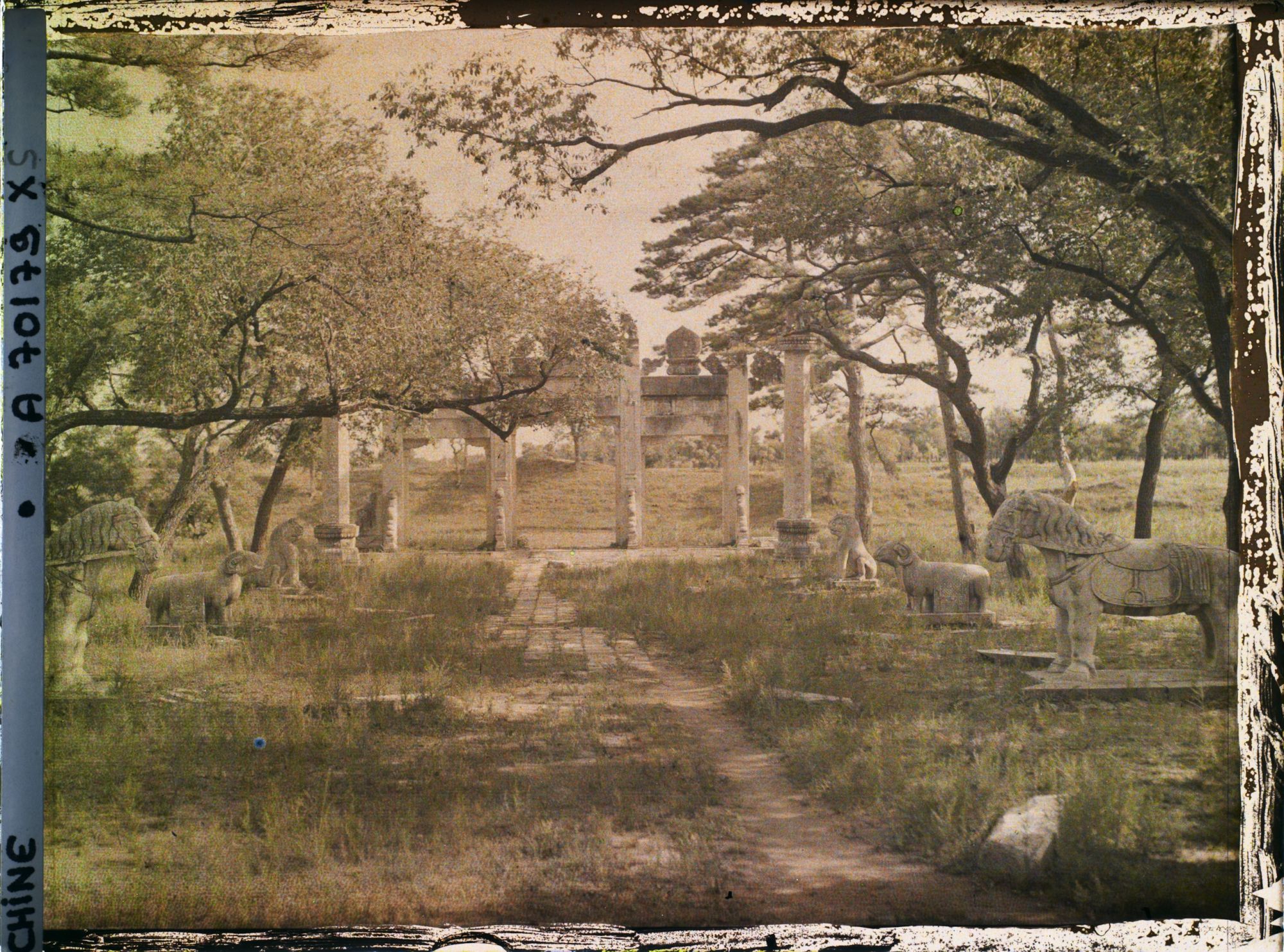 Image représentant Le tombeau de la princesse Fuhui, appelé aussi tombeau de Foshou Gongzhu (" Princesse à la Main de Bouddha ")