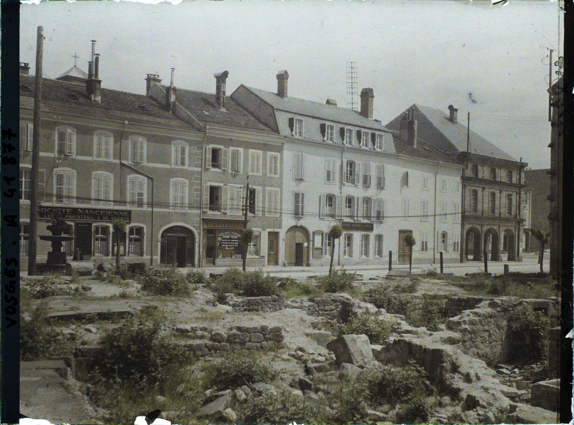 Image représentant France, Raon-l'Etape, Ruines et Reconstructions rue Jules Ferry