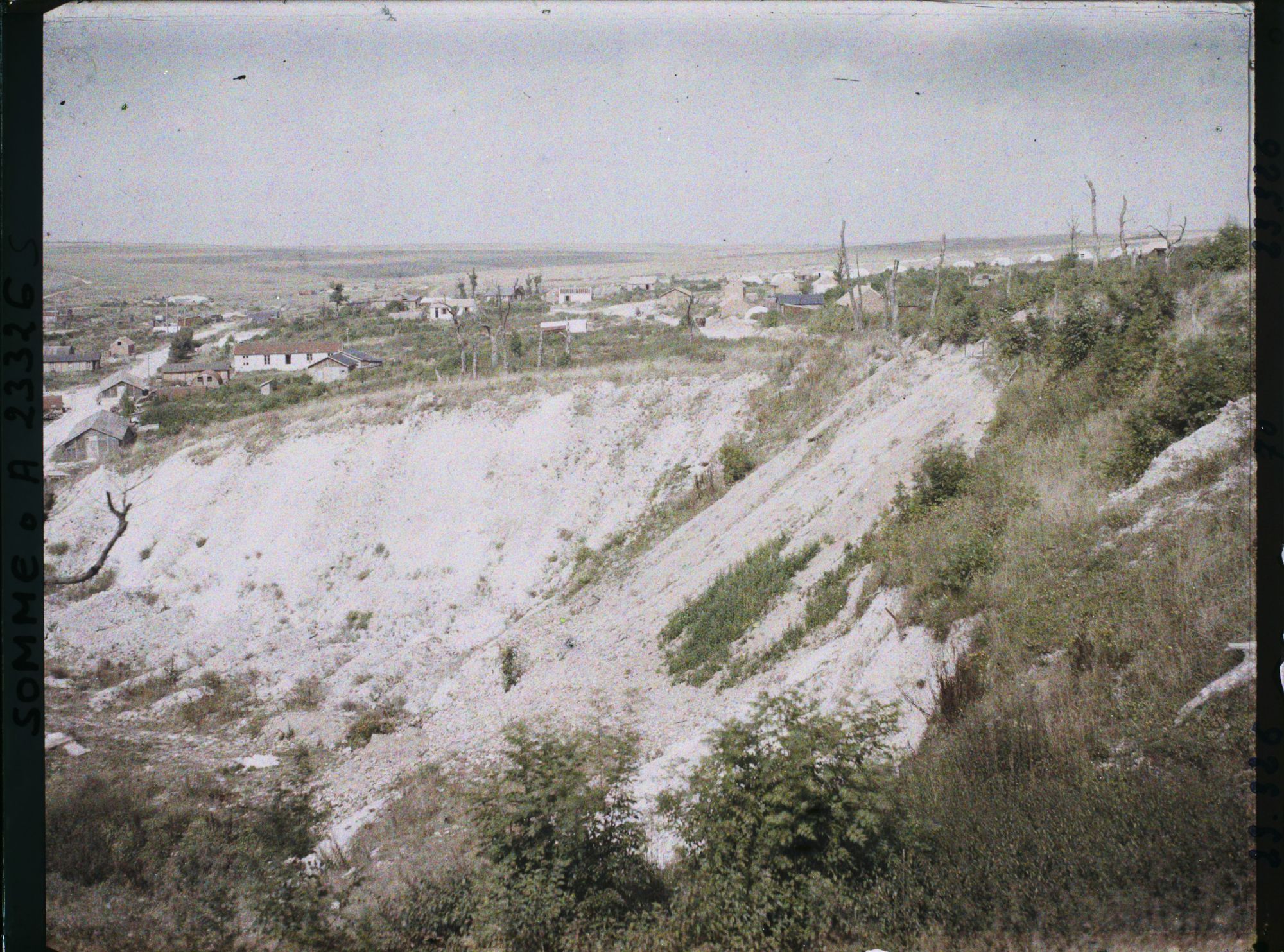 Image représentant France, Combles, Carrière où étaient en batterie les Obusiers Allemands