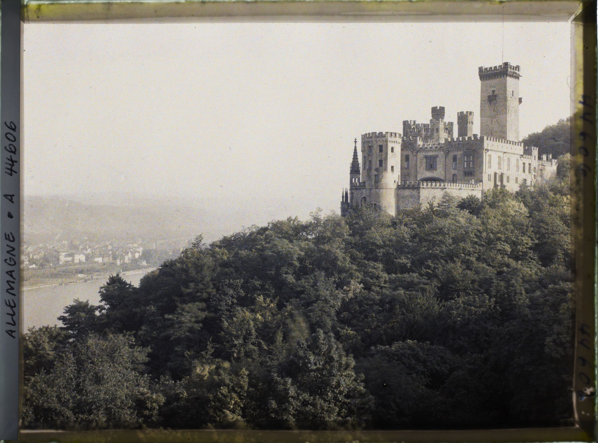 Image représentant Allemagne, Capellen, Le Château de Stolzenfels