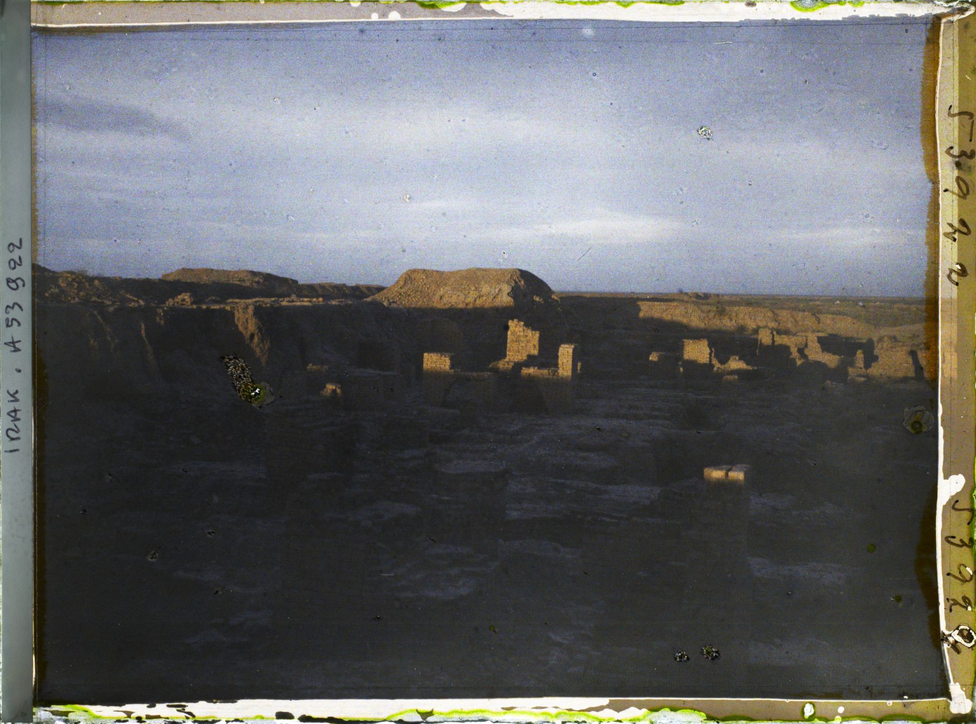 Image représentant Coucher de soleil sur les ruines du palais de Nabuchodonosor II (?) (VIe siècle avant J.-C.)