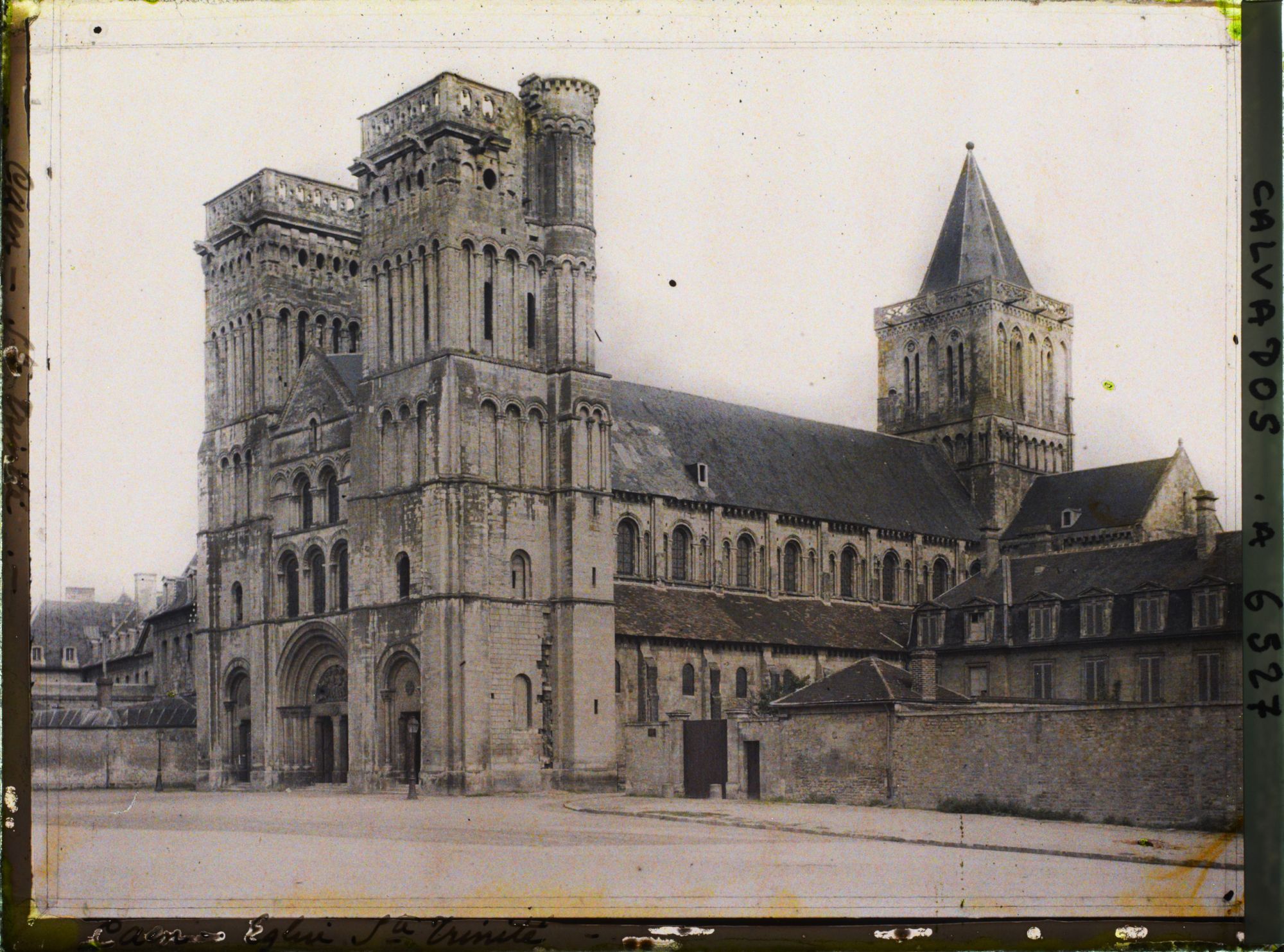 Image représentant Eglise de la Sainte Trinité