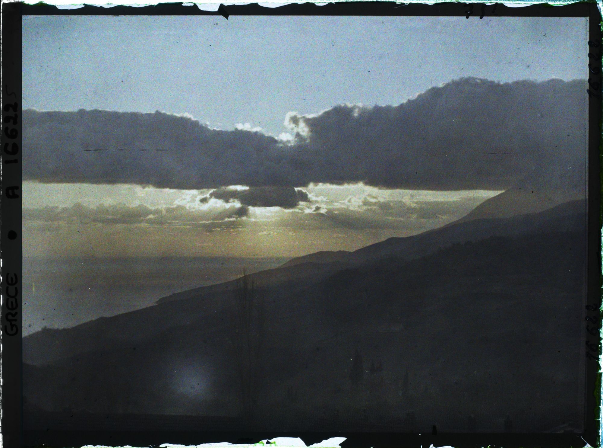 Image représentant Mont Athos, Karyès, Levers de Soleil à Karyès