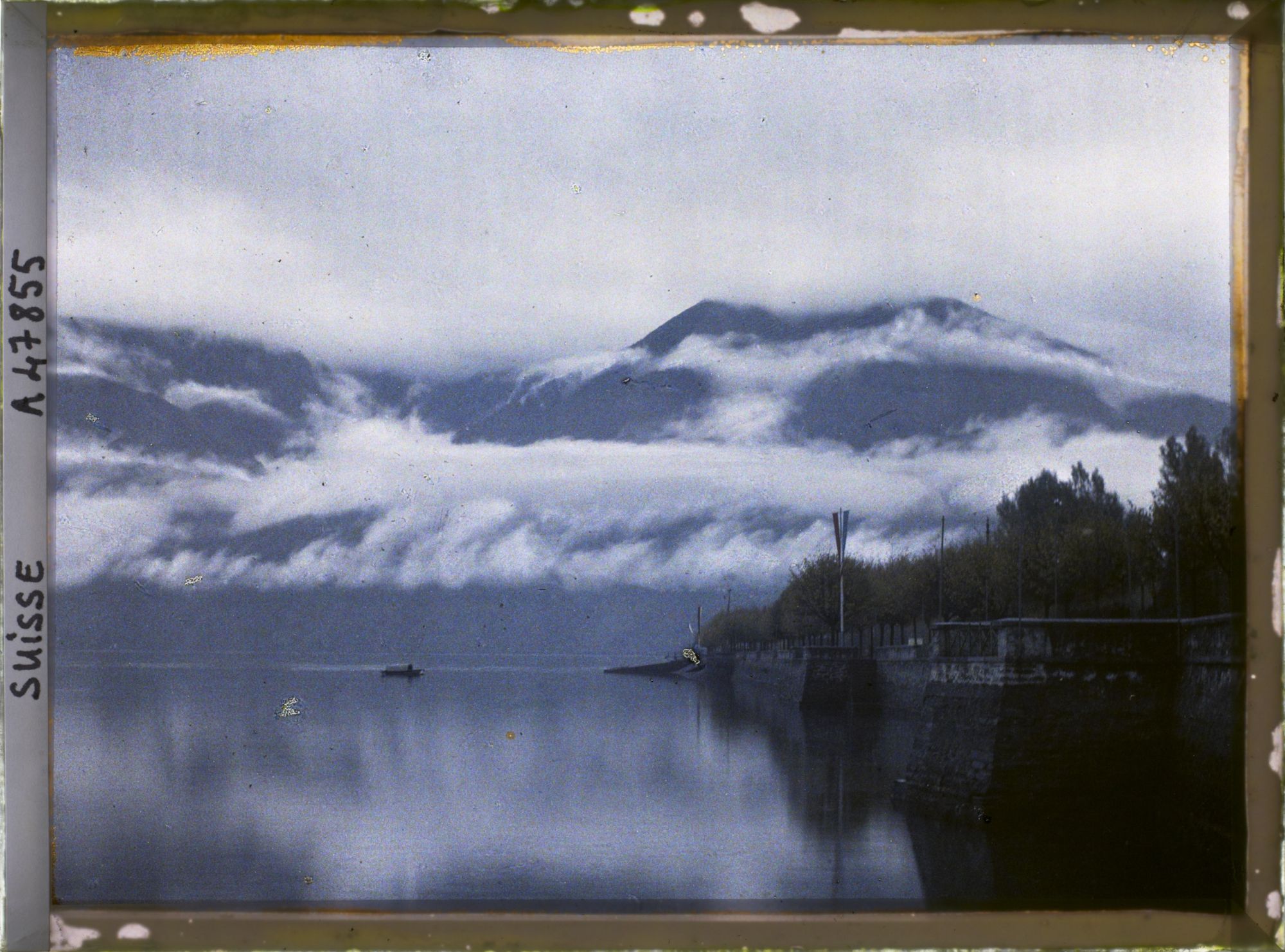 Image représentant Panorama sur le lac Majeur et les quais de Locarno