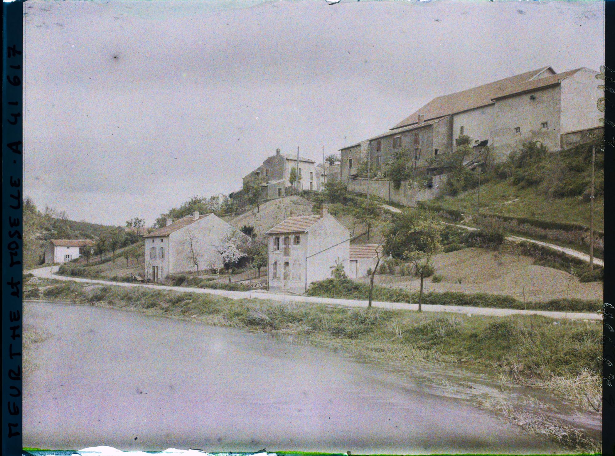 Image représentant France, Jaulny, Reconstructions le long du Rup de Mad