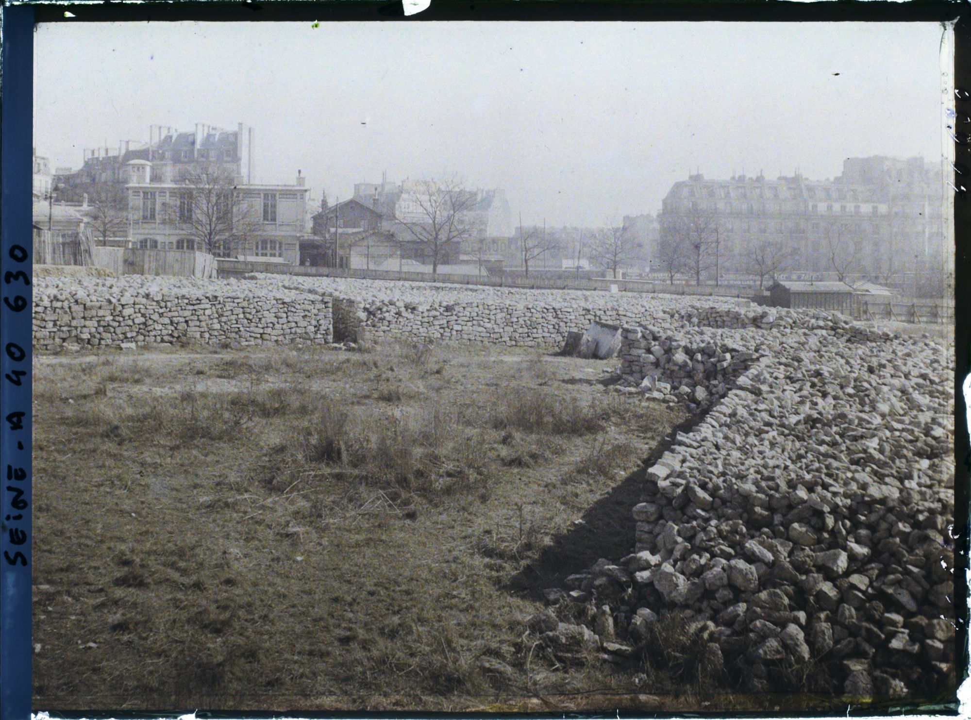Image représentant Emplacement des anciennes fortifications à la porte d'Auteuil