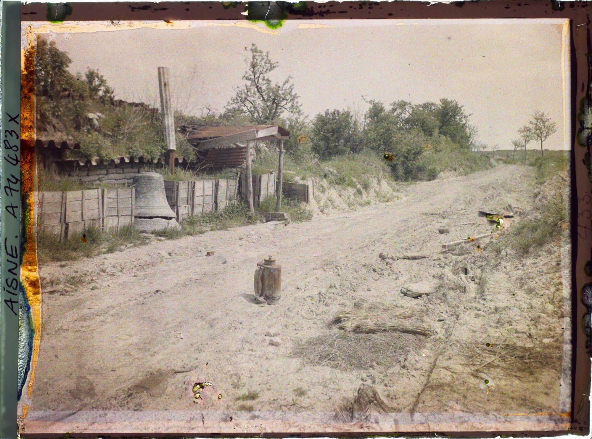 Image représentant Route bordée de cagnas