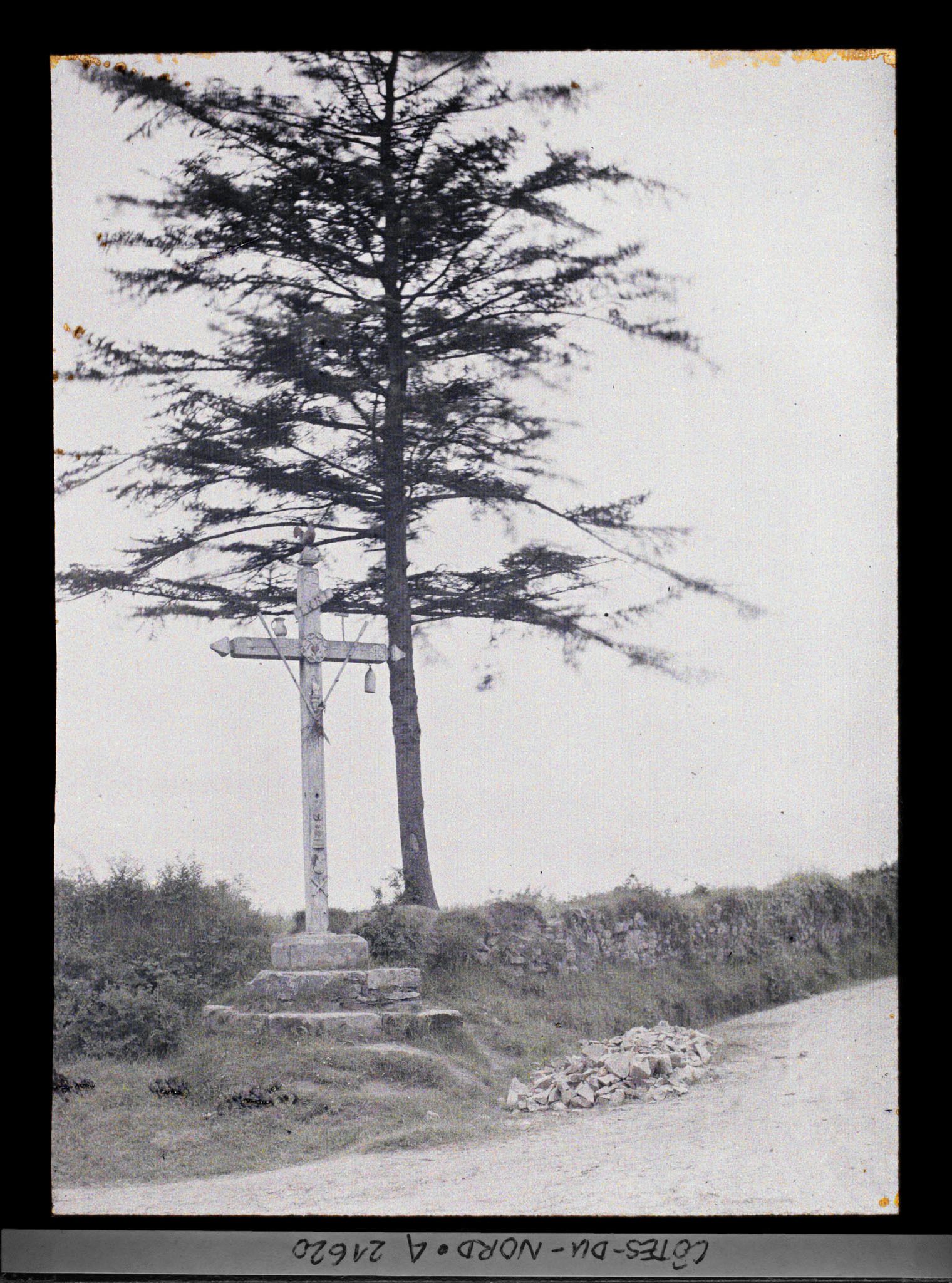 Image représentant Le calvaire sur la route de Pontrieux