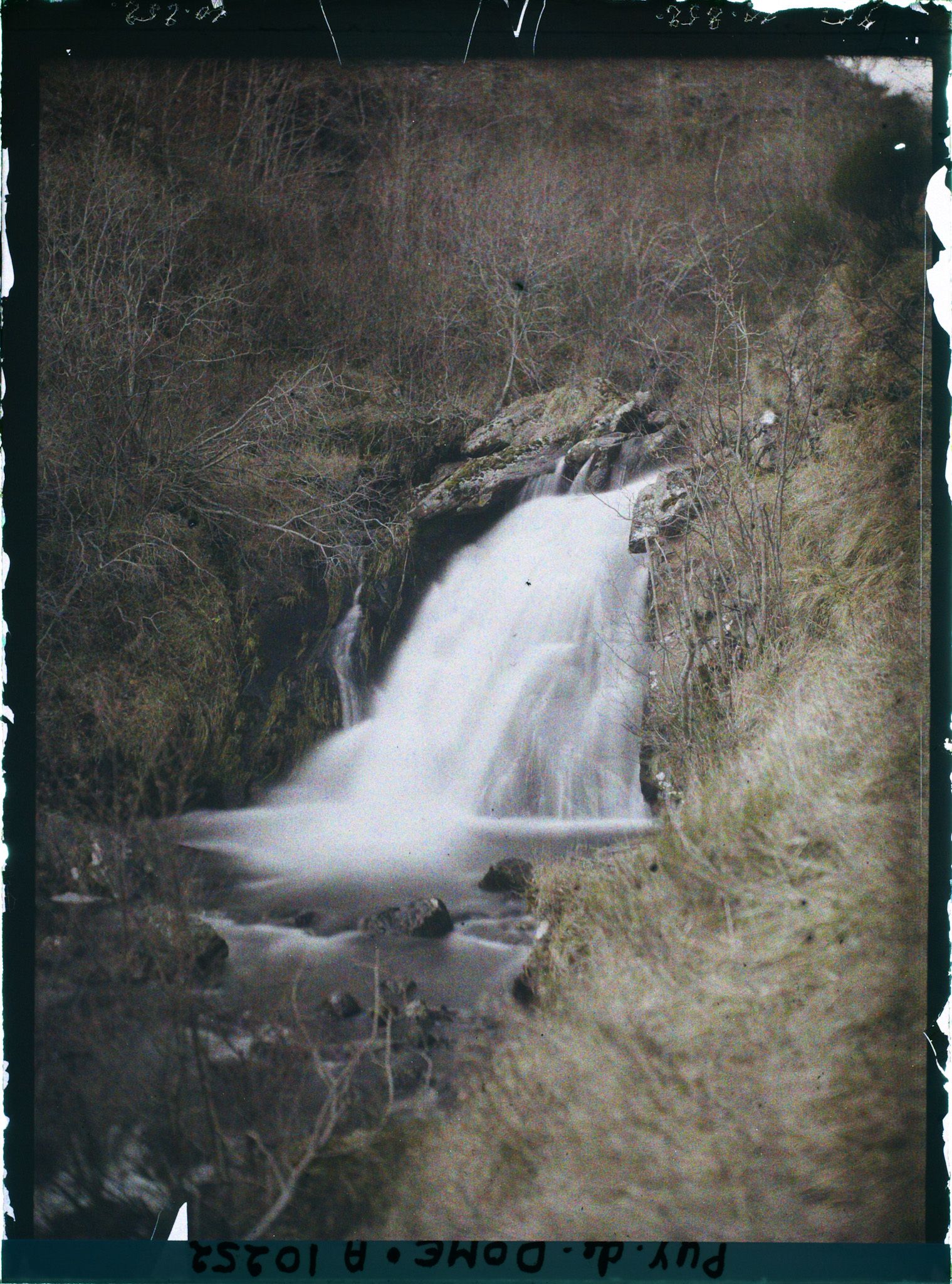 Image représentant France, Ardes, Vallée de Rentières et Chutes de la Couze d'Ardes