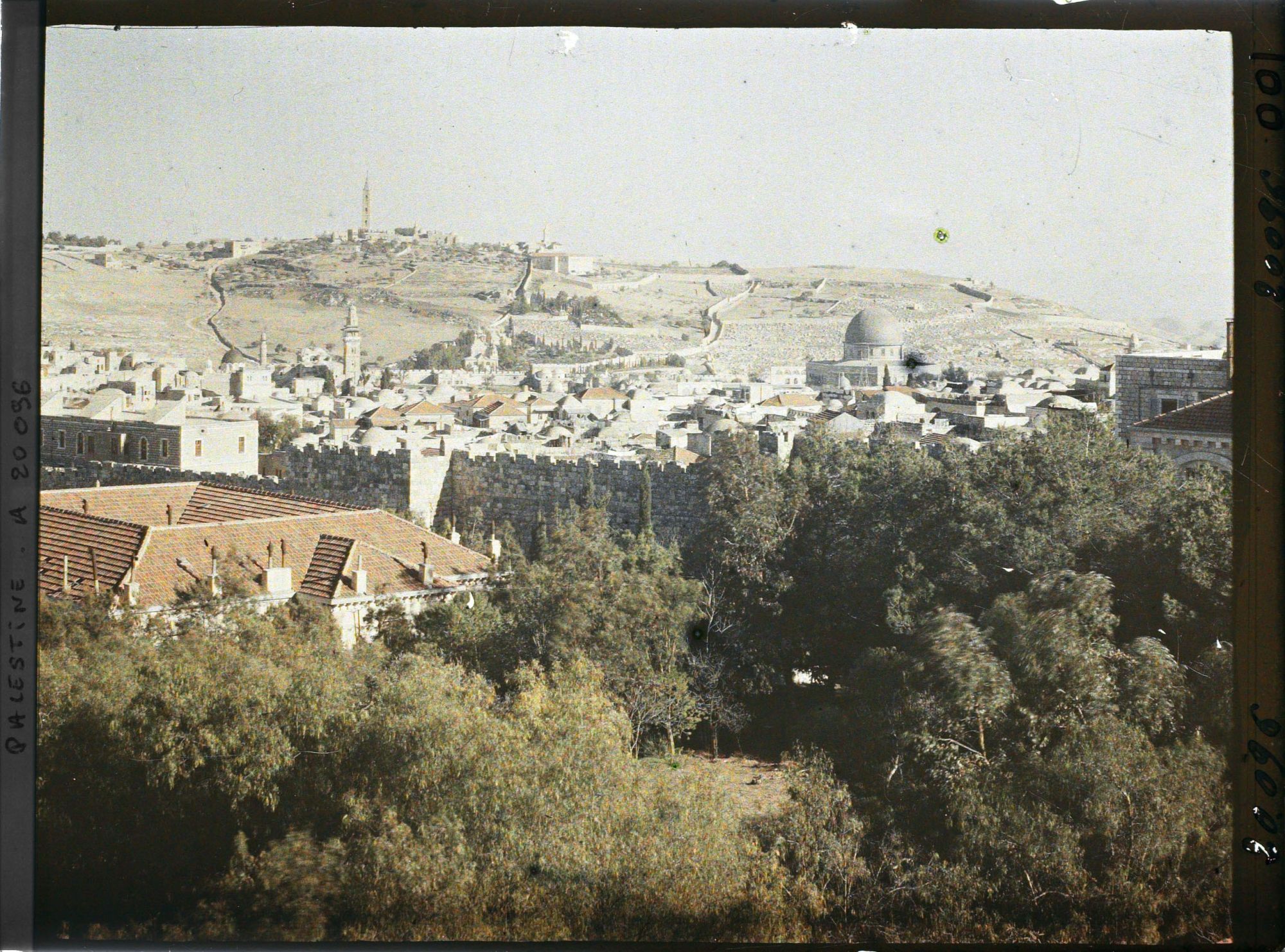 Image représentant Panorama de la ville en direction du mont des Oliviers