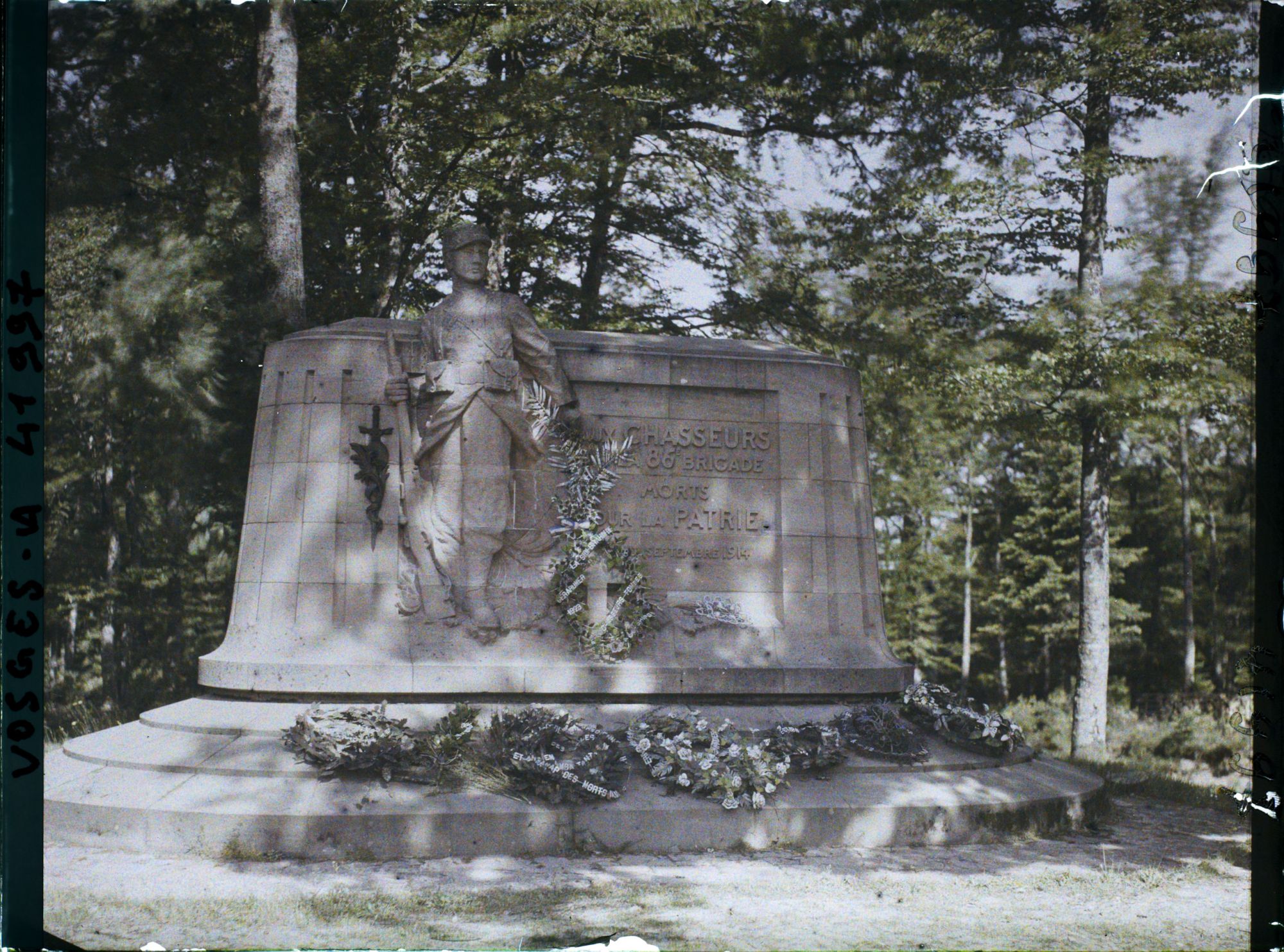 Image représentant France, Col de la Chipotte, Monumt aux chasseurs de la 86e bde Août-Sept 1914