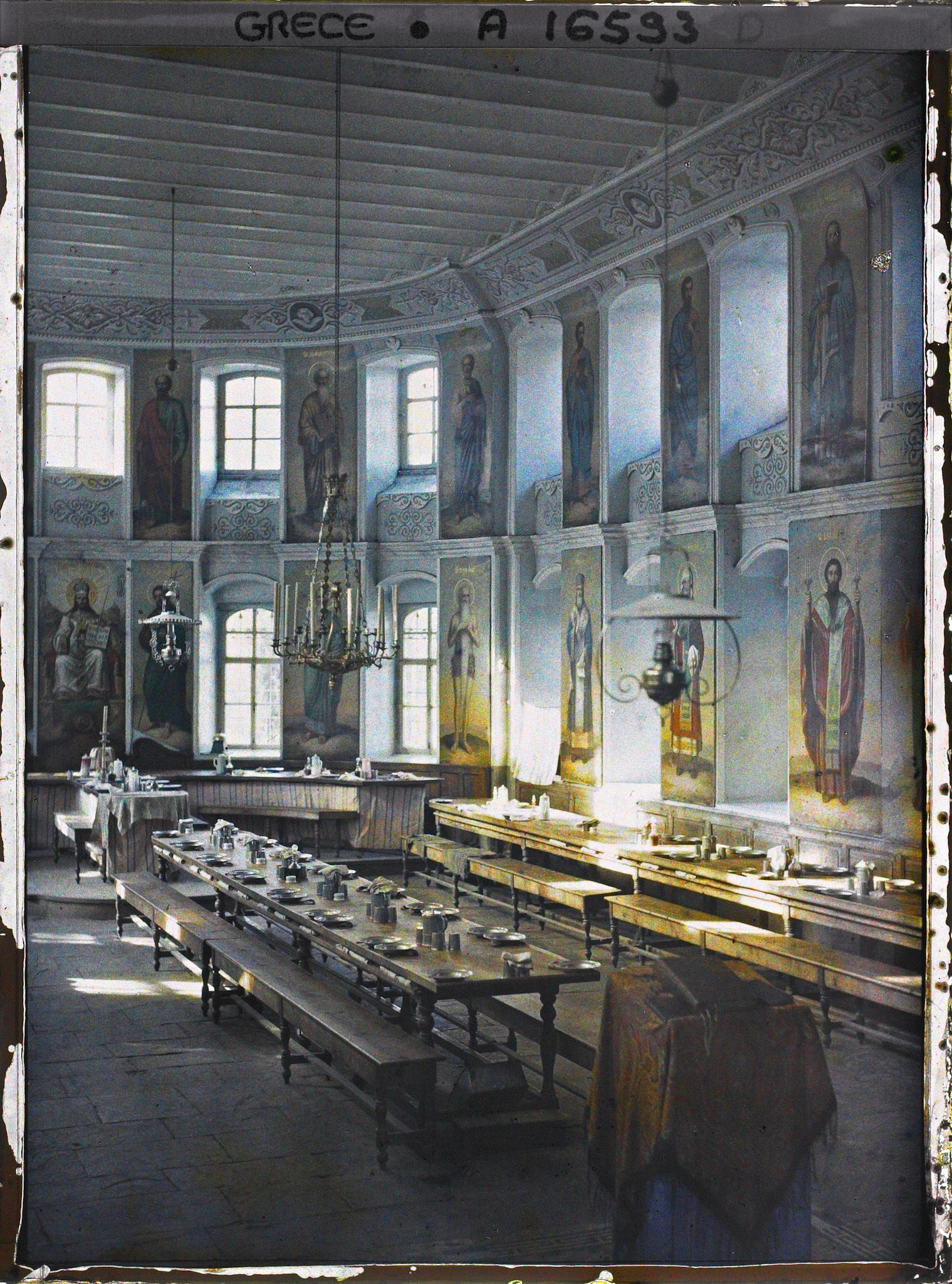 Image représentant Mont Athos, Karyès, St André de Sarail- Le Réfectoire