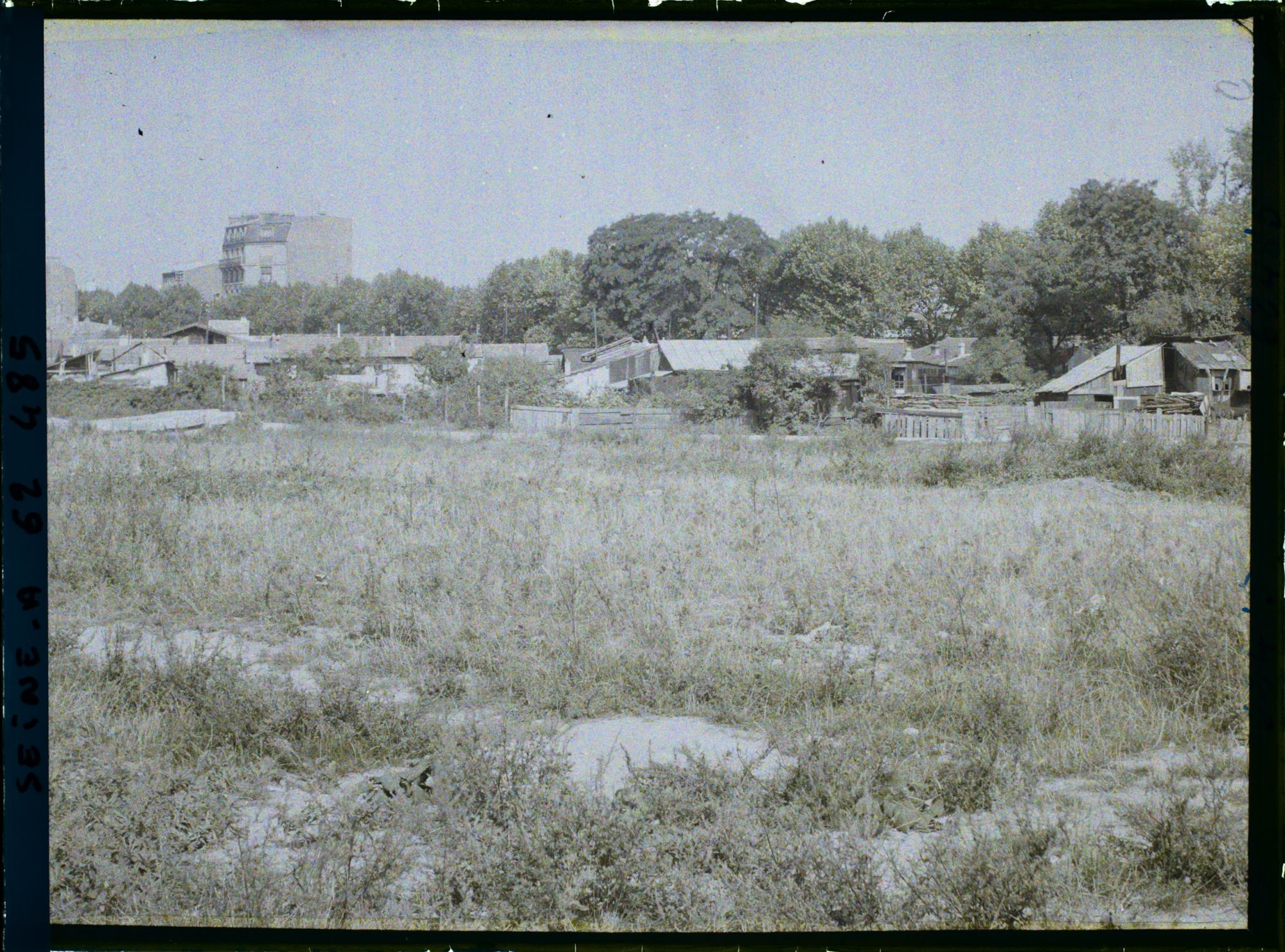 Image représentant La zone des fortifications vers la porte des Lilas