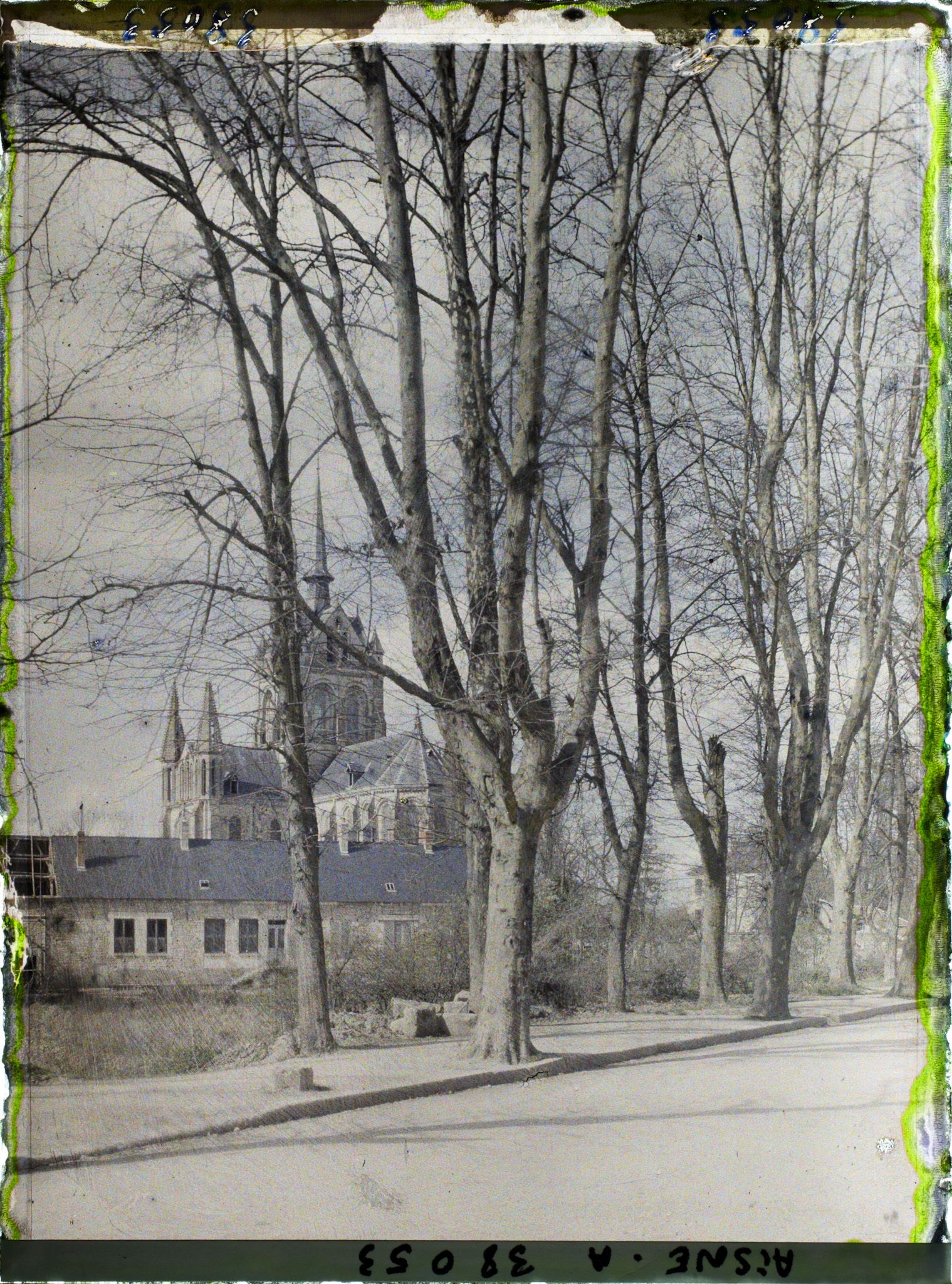 Image représentant France, Braine, Vue vers l'Eglise