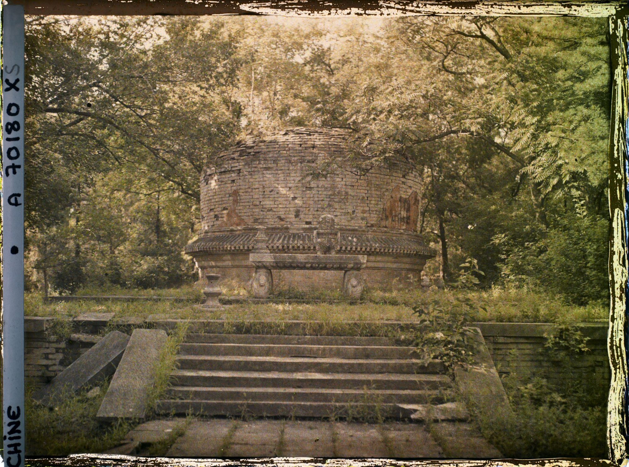 Image représentant Le tombeau de la princesse Fuhui, appelé aussi tombeau de Foshou Gongzhu (" Princesse à la Main de Bouddha ")