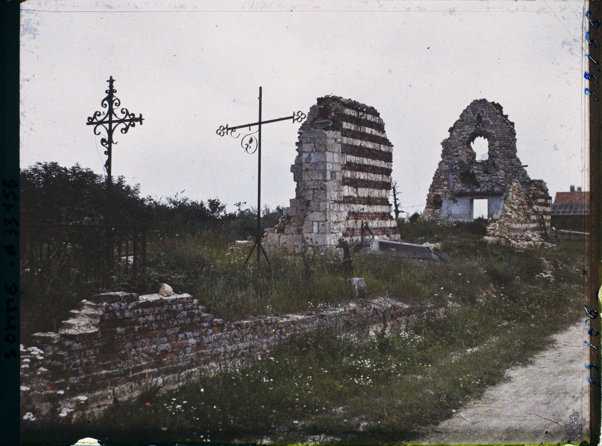 Image représentant Hyencourt de Grand, Ruines de l'Eglise