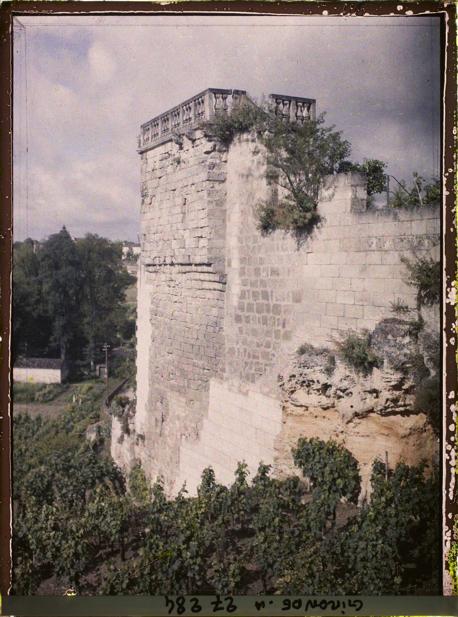 Image représentant France, St Emilion, Tour du guetteur