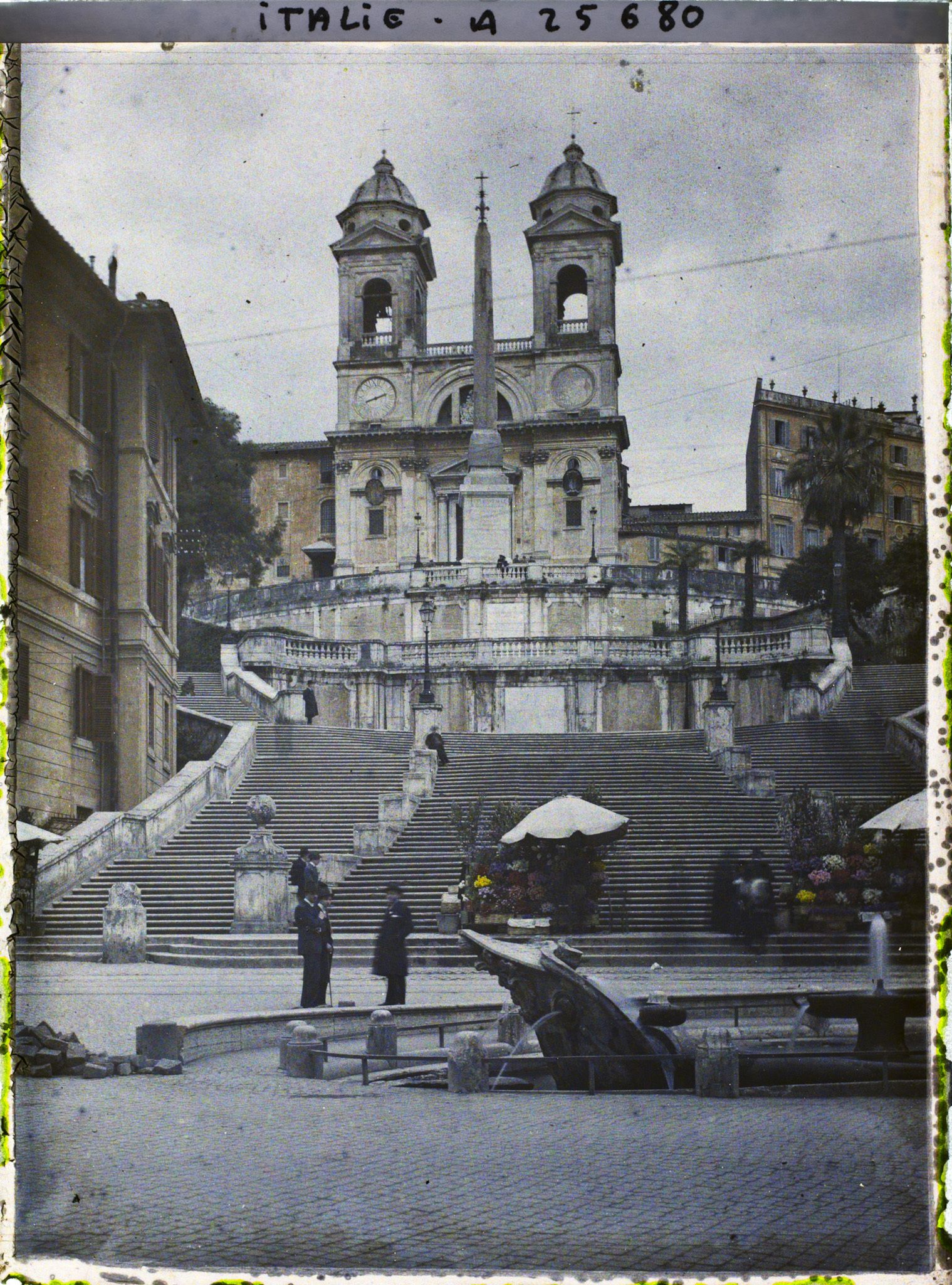 Image représentant Place d'Espagne, église de la Trinité-des-Monts et escalier