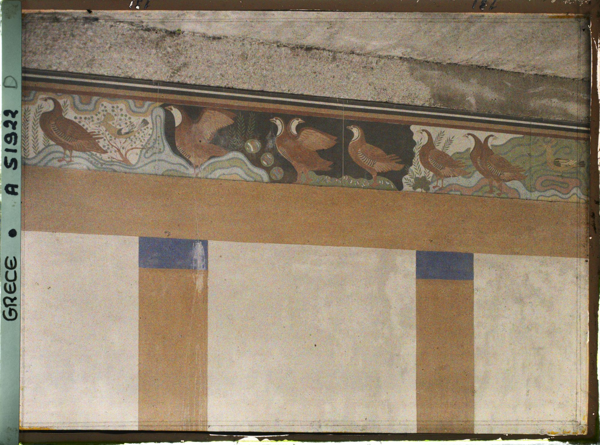 Image représentant Fresque aux perdrix, dans une salle de l'"Hôtellerie"