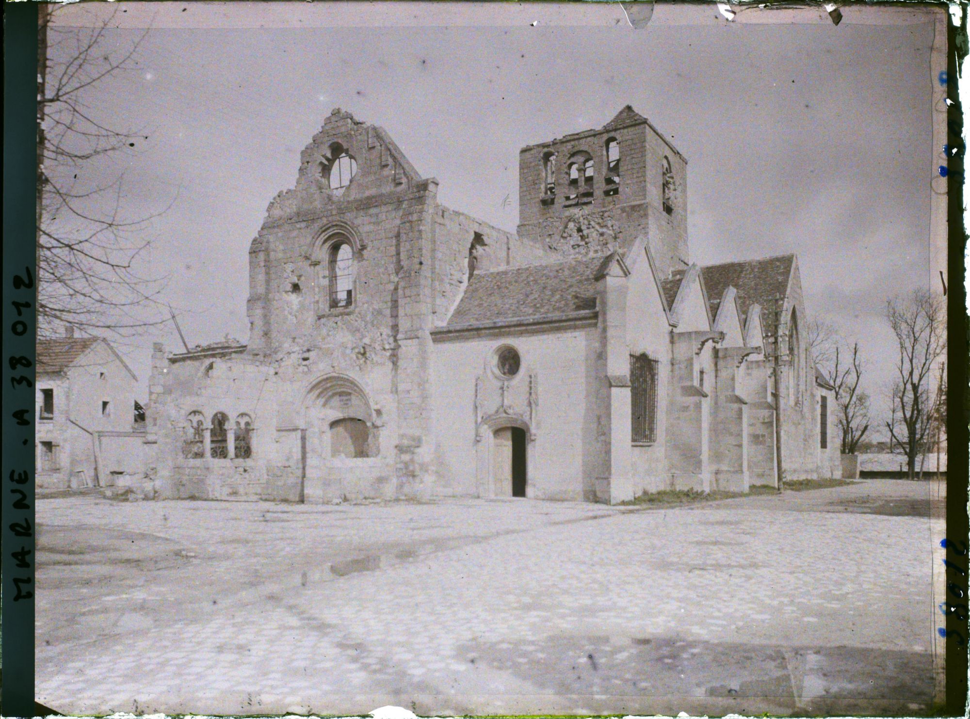 Image représentant France, Fismes, L'Eglise