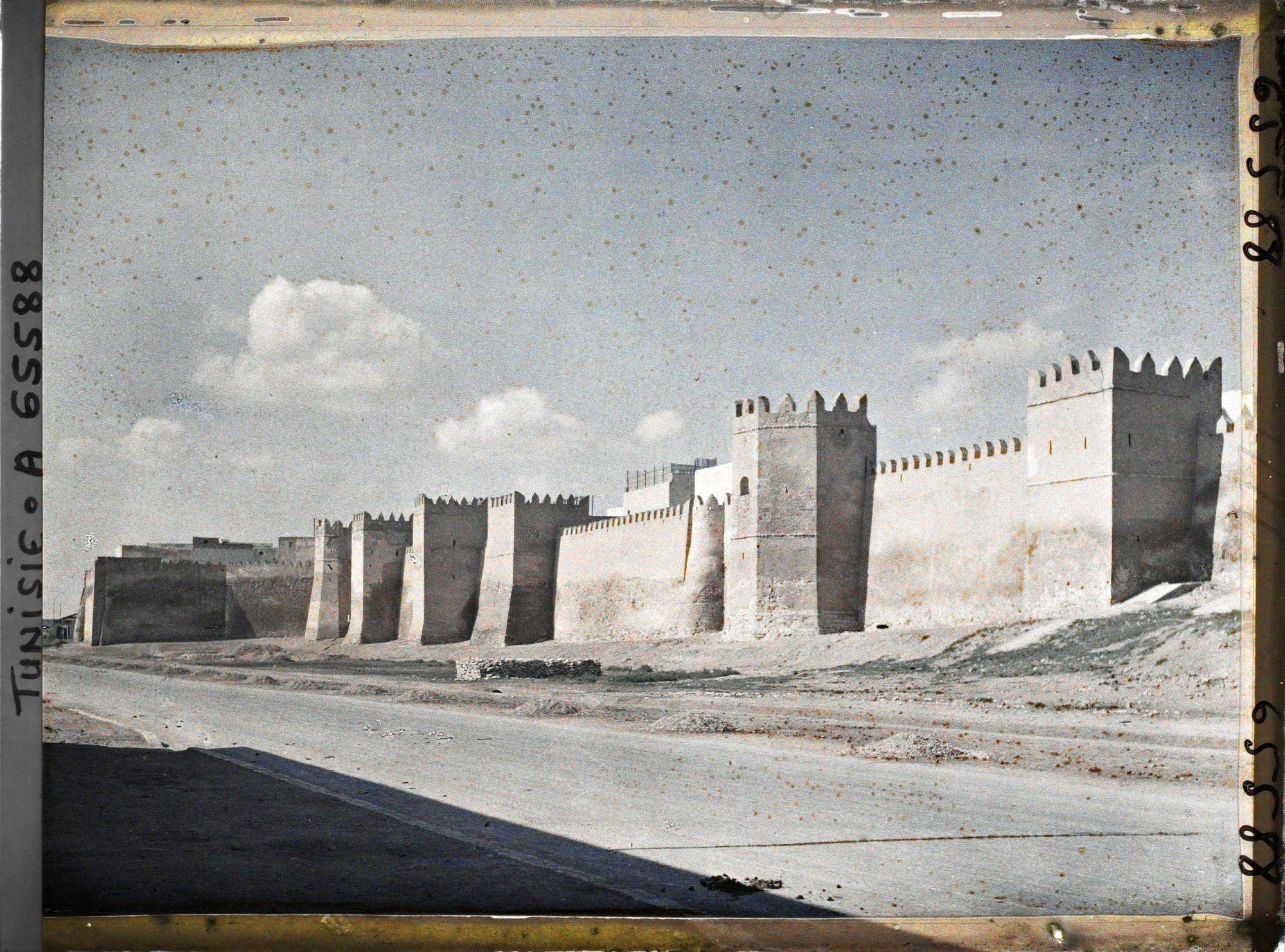 Image représentant Les remparts de la médina