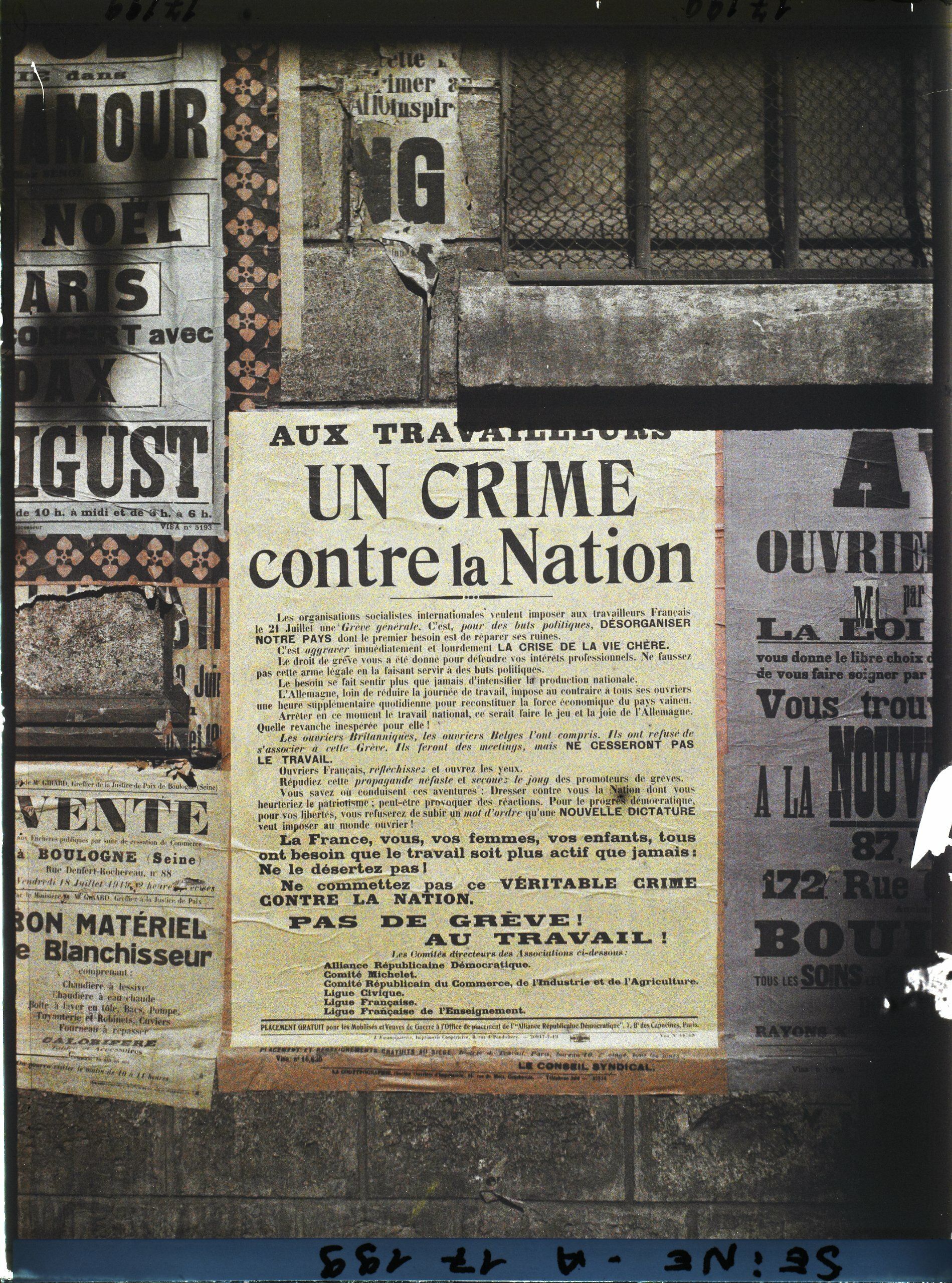 Image représentant Affiche contre la grève, "Un Crime contre la Nation"