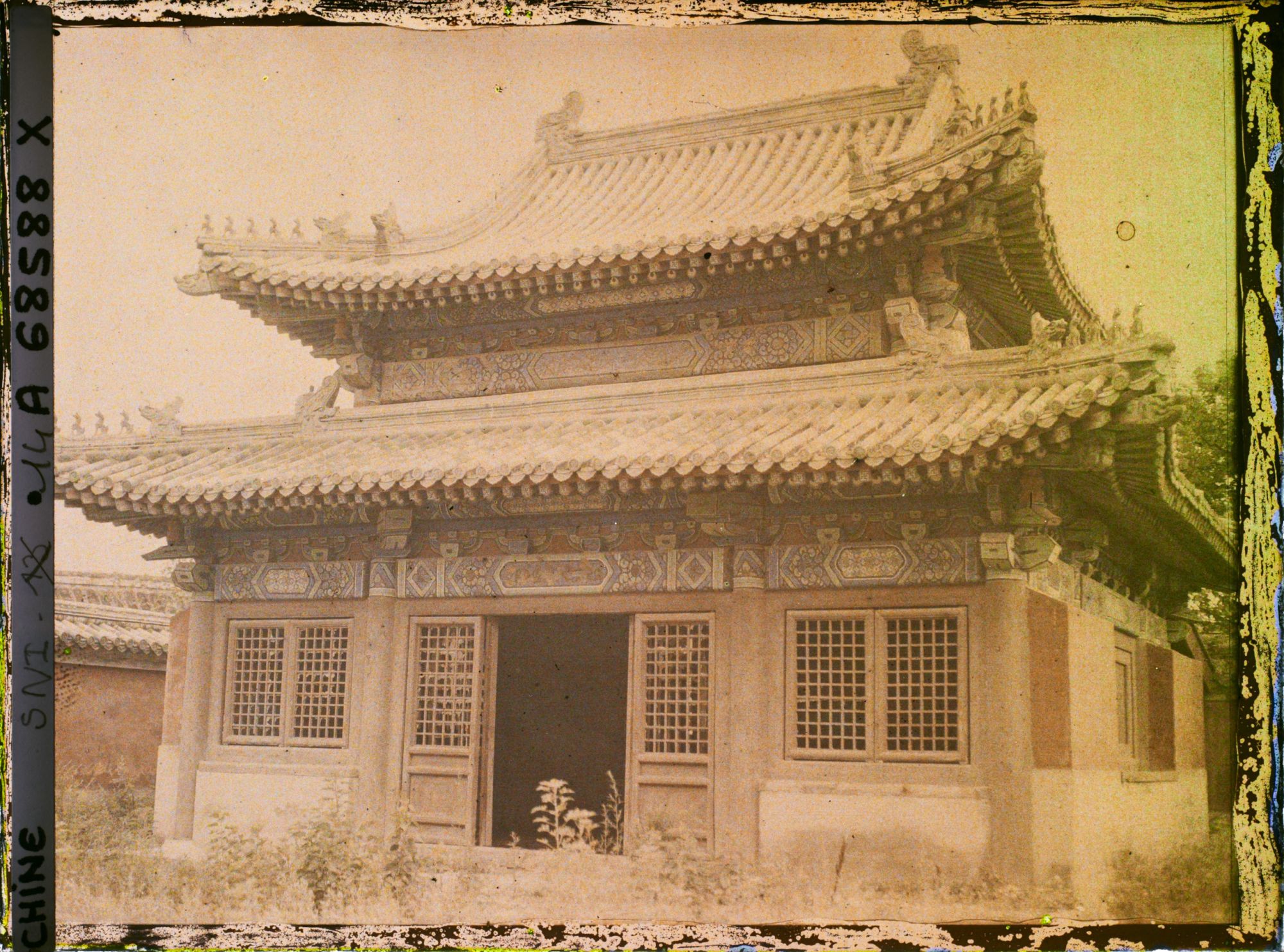 Image représentant Dans un ensemble cultuel