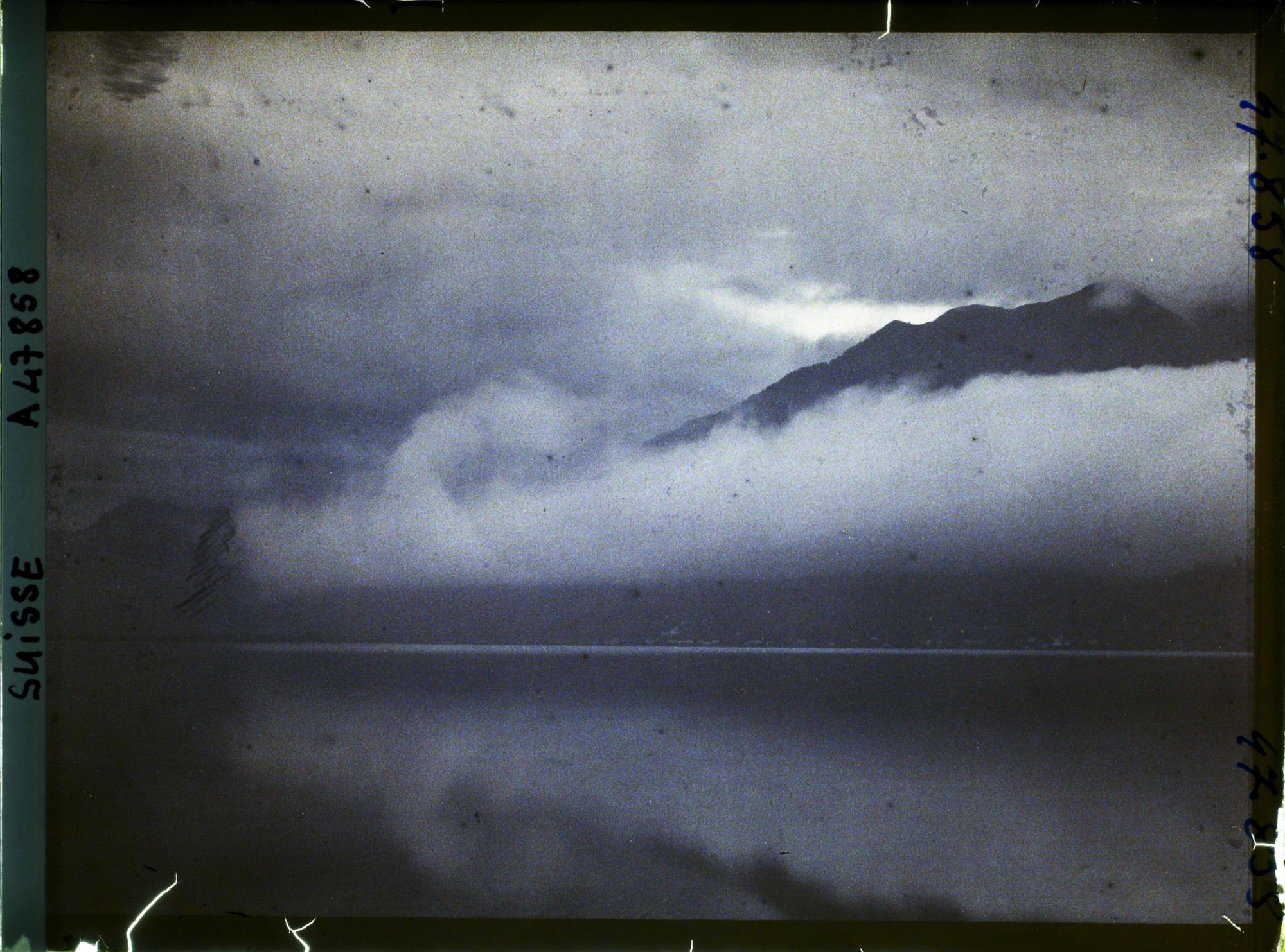 Image représentant Panorama sur le lac Majeur en direction de Magadino