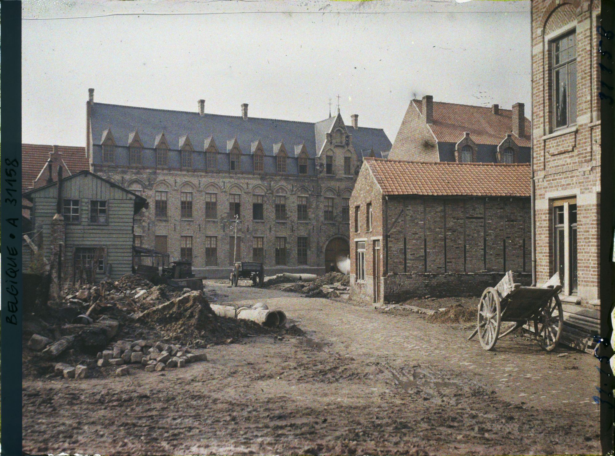 Image représentant L'école des Soeurs de la Sainte Famille